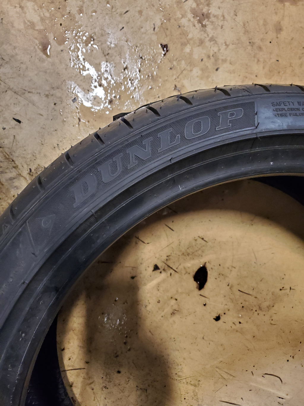 DUNLOP SP SPORT MAXX BSW P 225 40 18 88W PERFORMANCE TIRE 265023866