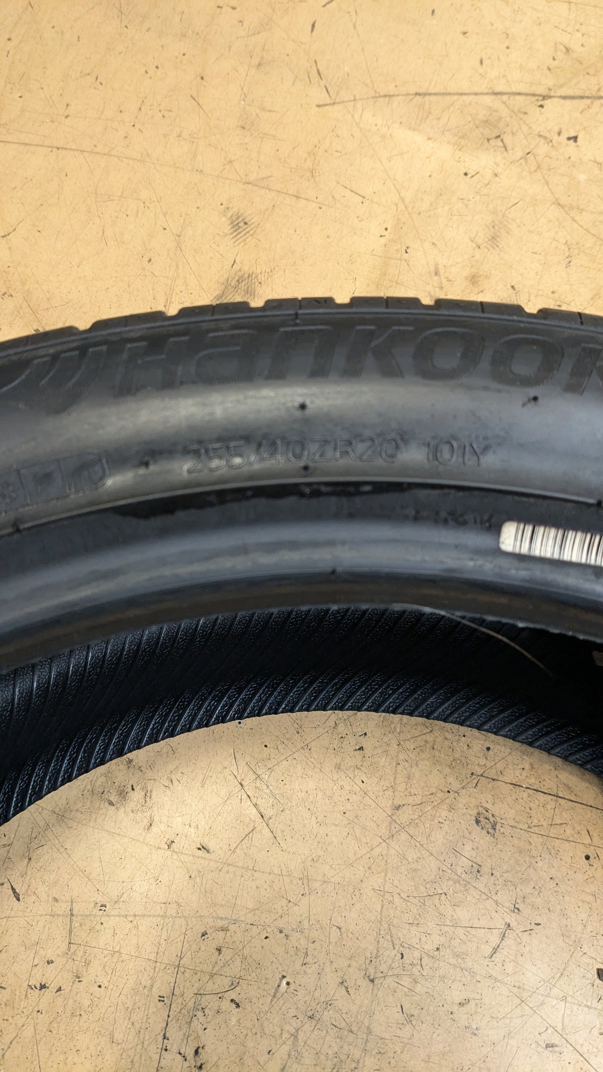 HANKOOK VENTUS S1 AS BSW P 255 40 20 101Y XL UHP TIRE 1028567