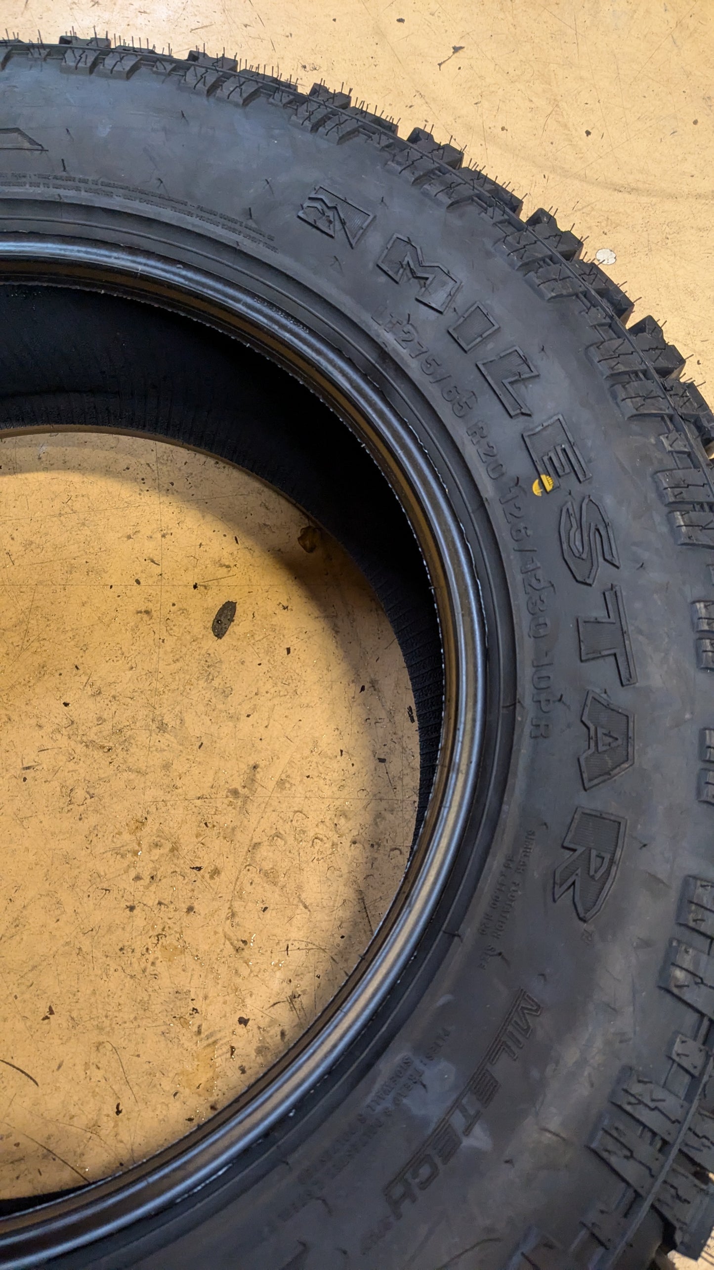 MILESTAR PATAGONIA X/T BSW LT 275 65 20 126/123Q 10PLY RUGGED TIRE 22689315