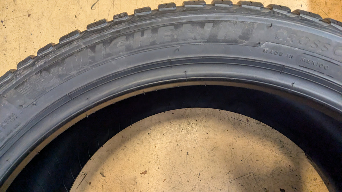 4 MICHELIN CROSSCLIMATE 2  BSW P 255 40 20 101W XL ALL SEASON TIRE 61274