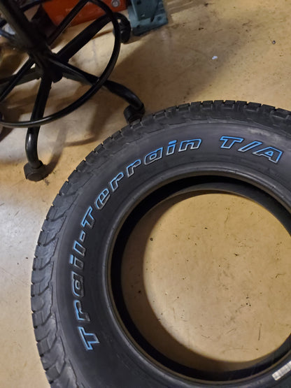 BFGOODRICH TRAIL-TERRAIN T/A RWL P 235 70 16 106T ALL SEASON TIRE 08179