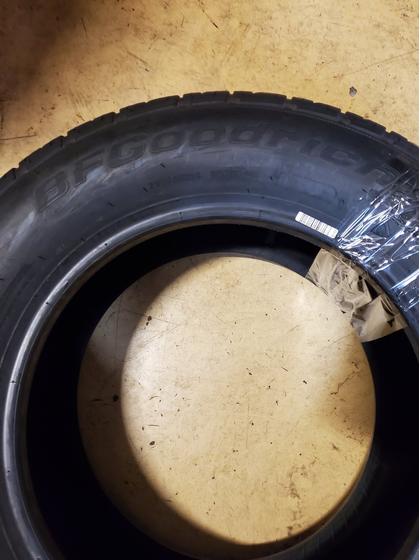 BFGOODRICH ADVANTAGE T/A SPORT BSW P 235 65 16 103T ALL SEASON TIRE 07312