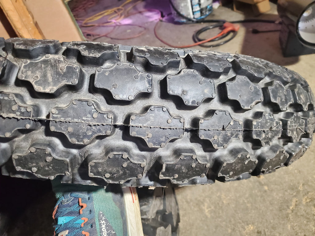 FIRESTONE NON SKID R3 BSW  8.3 24 4PLY TRACTOR TIRE 351733