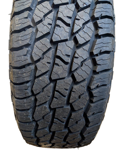 BLACKHAWK RIDGECRAWLER A/T BSW LT 285 60 20 125/122R 10PLY ALL TERRAIN TIRE 4120886