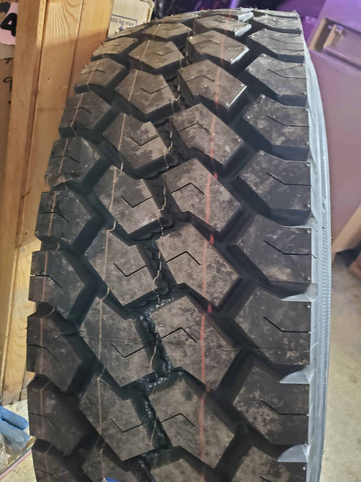TOYO HYPARADIAL S BSW LT 285 70 19.5 145/143L 16PLY ALL POSITION TIRE 562120
