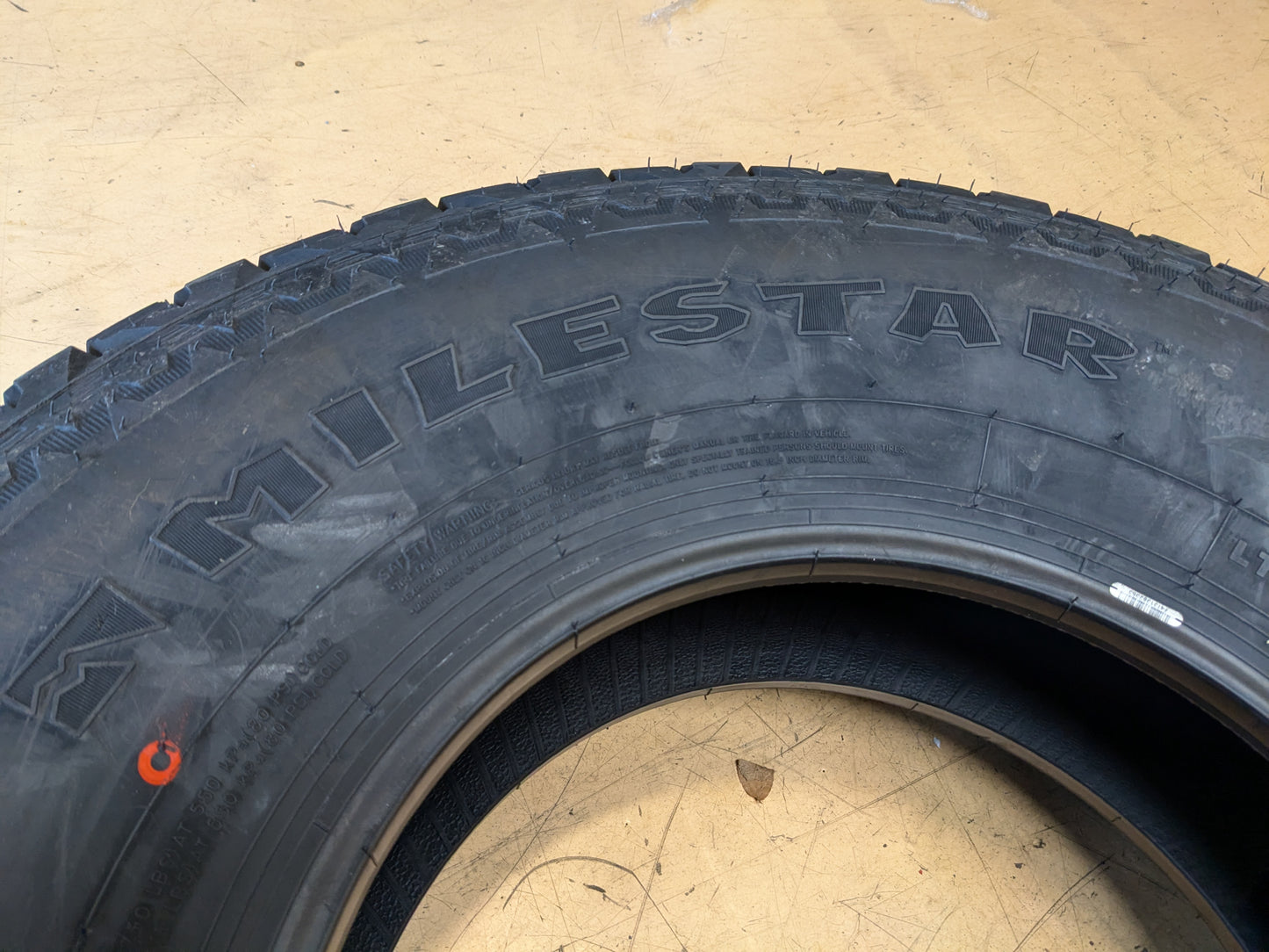 MILESTAR PATAGONIA A/T R BSW P 285 75 16 126/123Q E ALL TERRAIN TIRE 22789017