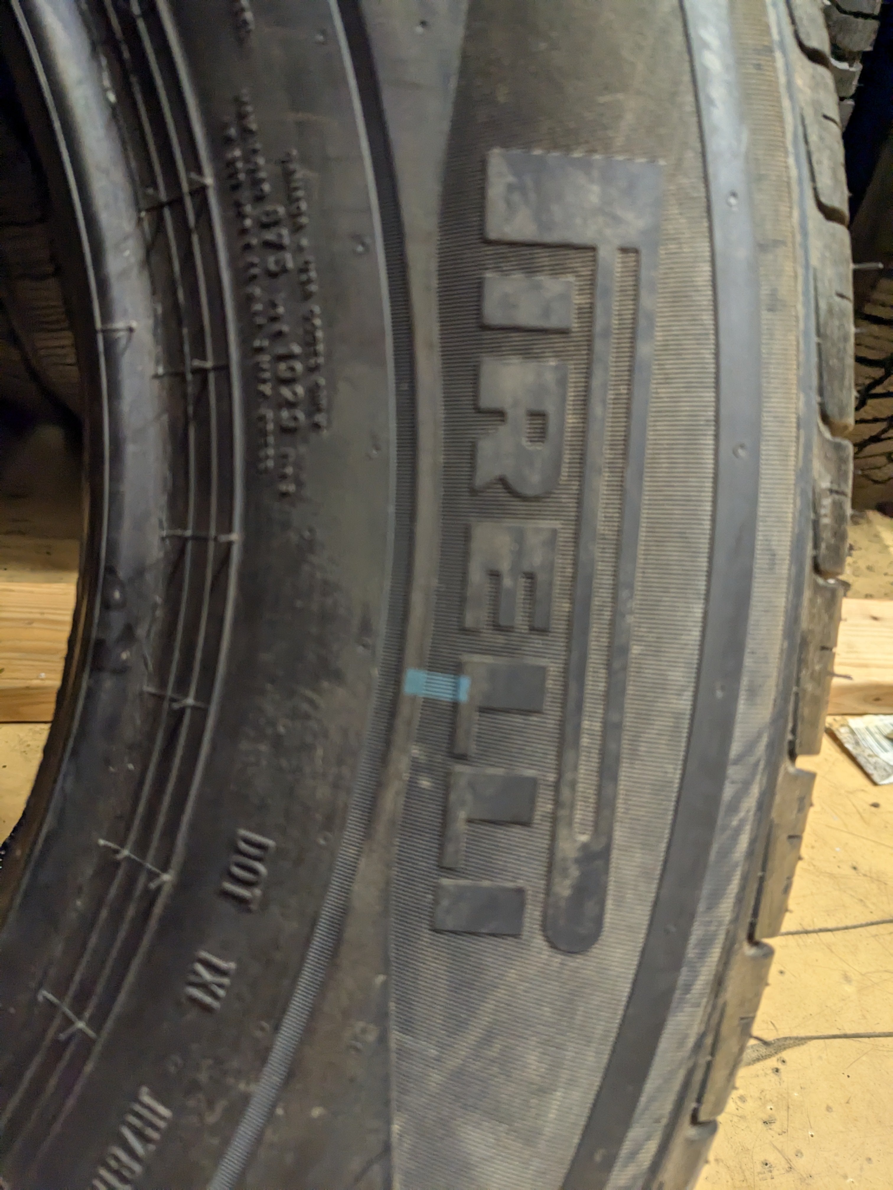 PIRELLI P4 PERSIST AS PLUS BSW P 235 65 16 ALL SEASON TIRE 4078100