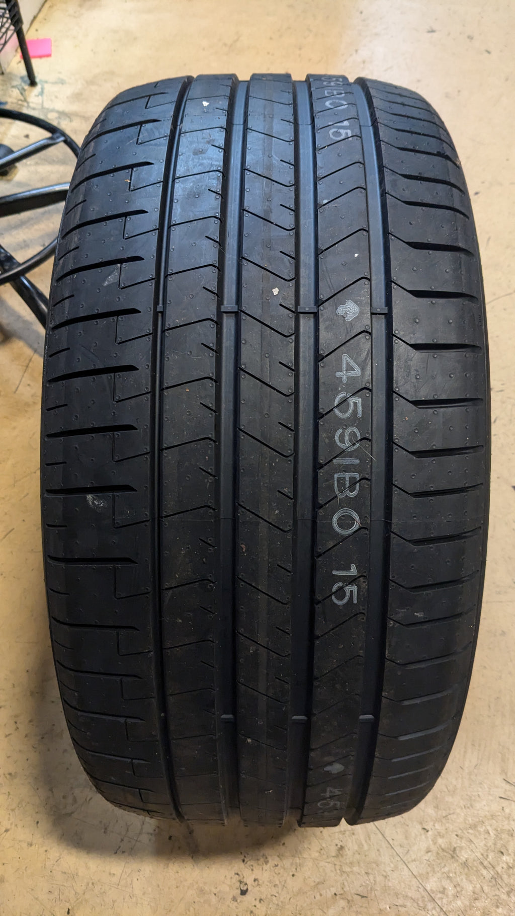 PIRELLI P ZERO PZ4 SPORT BSW P 295 35 21 107Y XL UHP TIRE 4059100