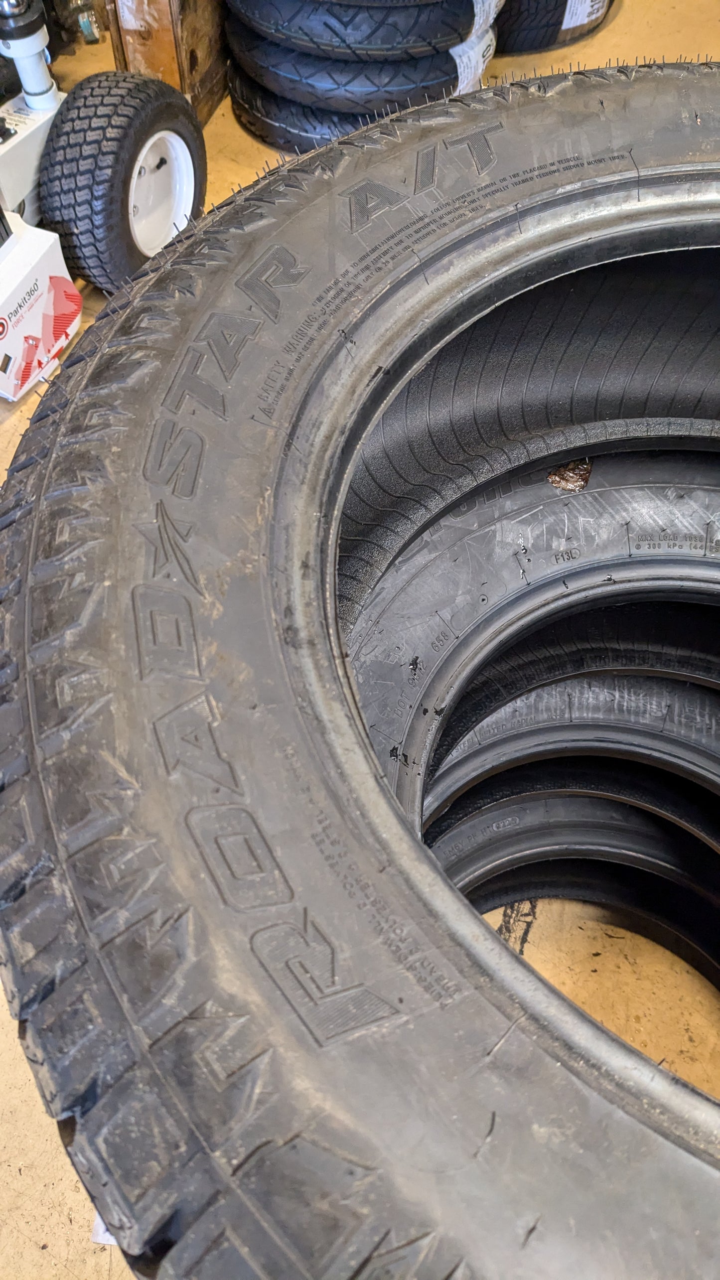 AMERICAN ROADSTAR A/T BSW LT 265 60 20 121/118S 10PLY ALL TERRAIN TIRE ARSAT19