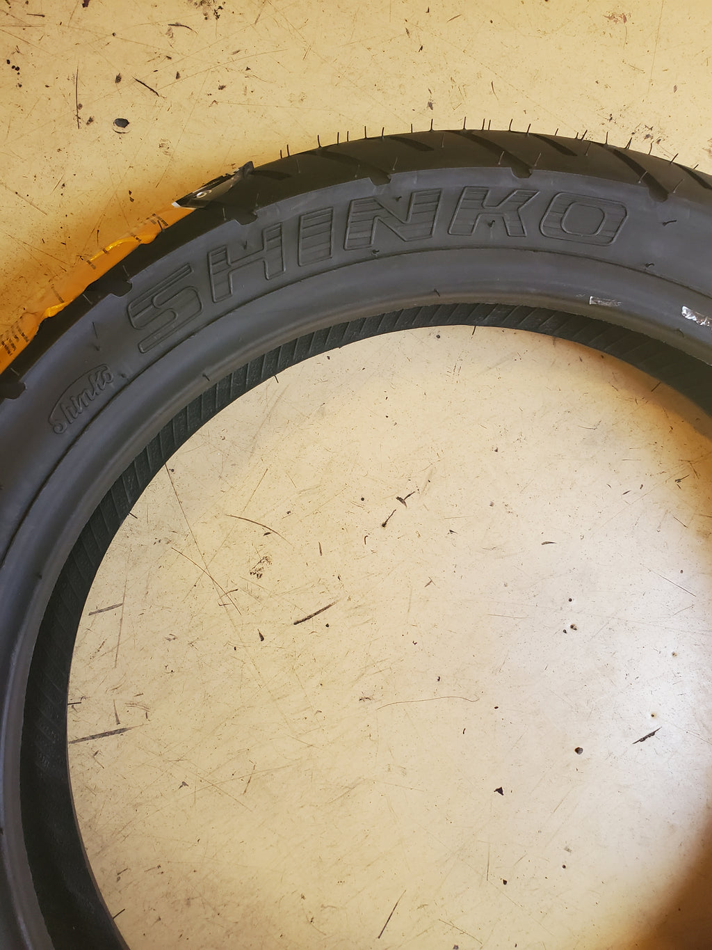 SHINKO SR567 BSW 110 80 16 55S FRONT MOTORCYCLE TIRE 874286