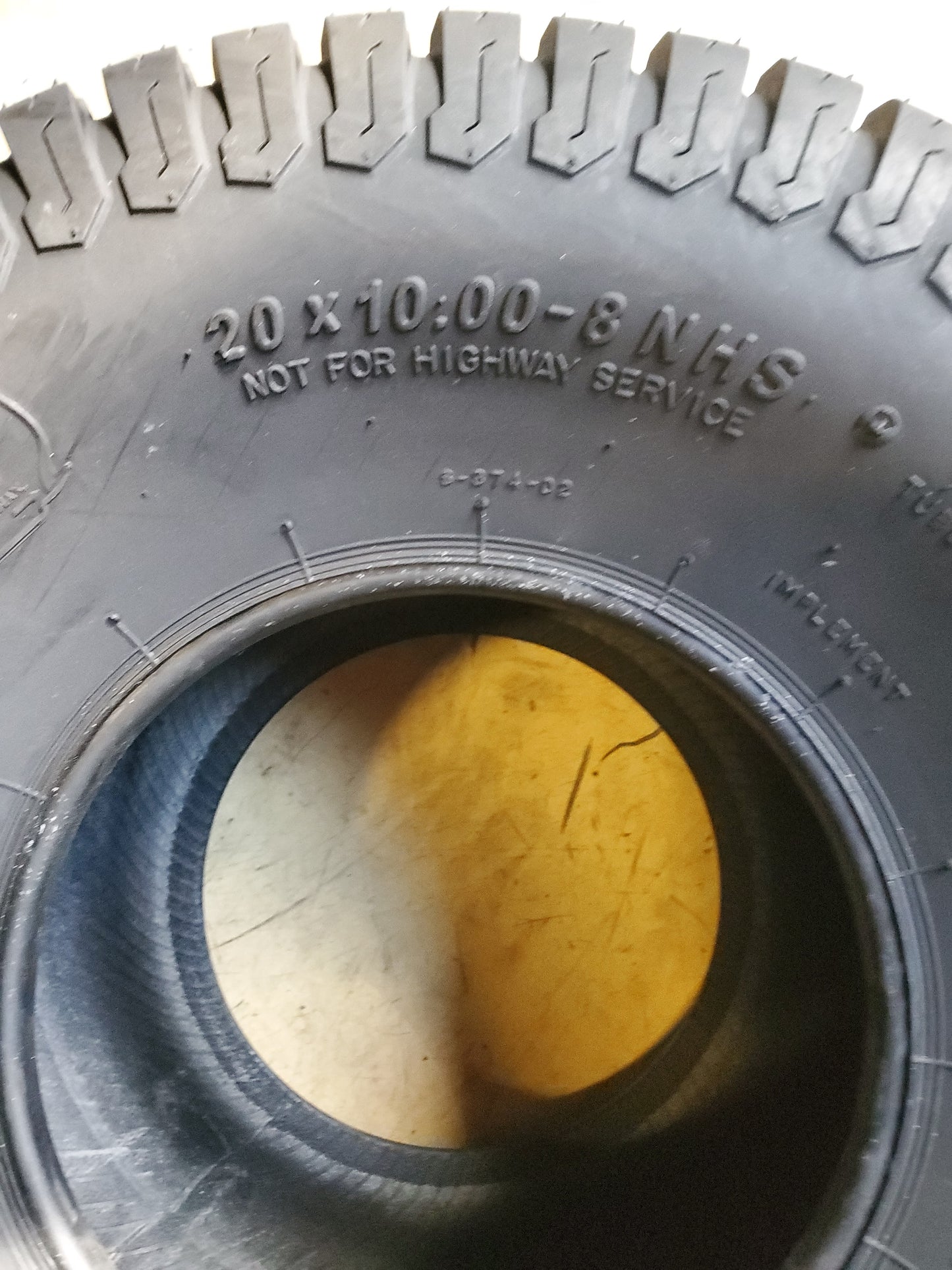 RUBBERMASTER S374 BSW 20 10 8 4PLY LAWN TIRE 450366