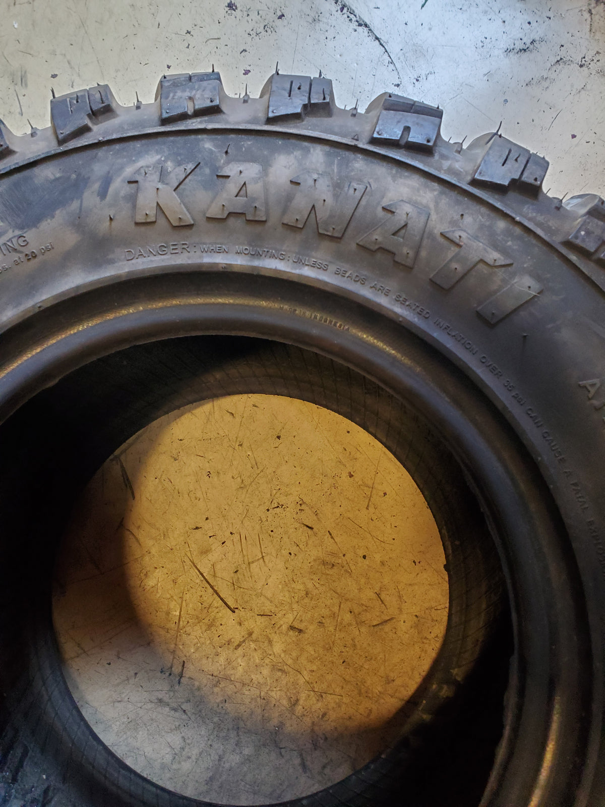 NOS KANATI MONGREL BSW AT 26 10 12 71J 10PLY ATV/UTV TIRE AM122610MG