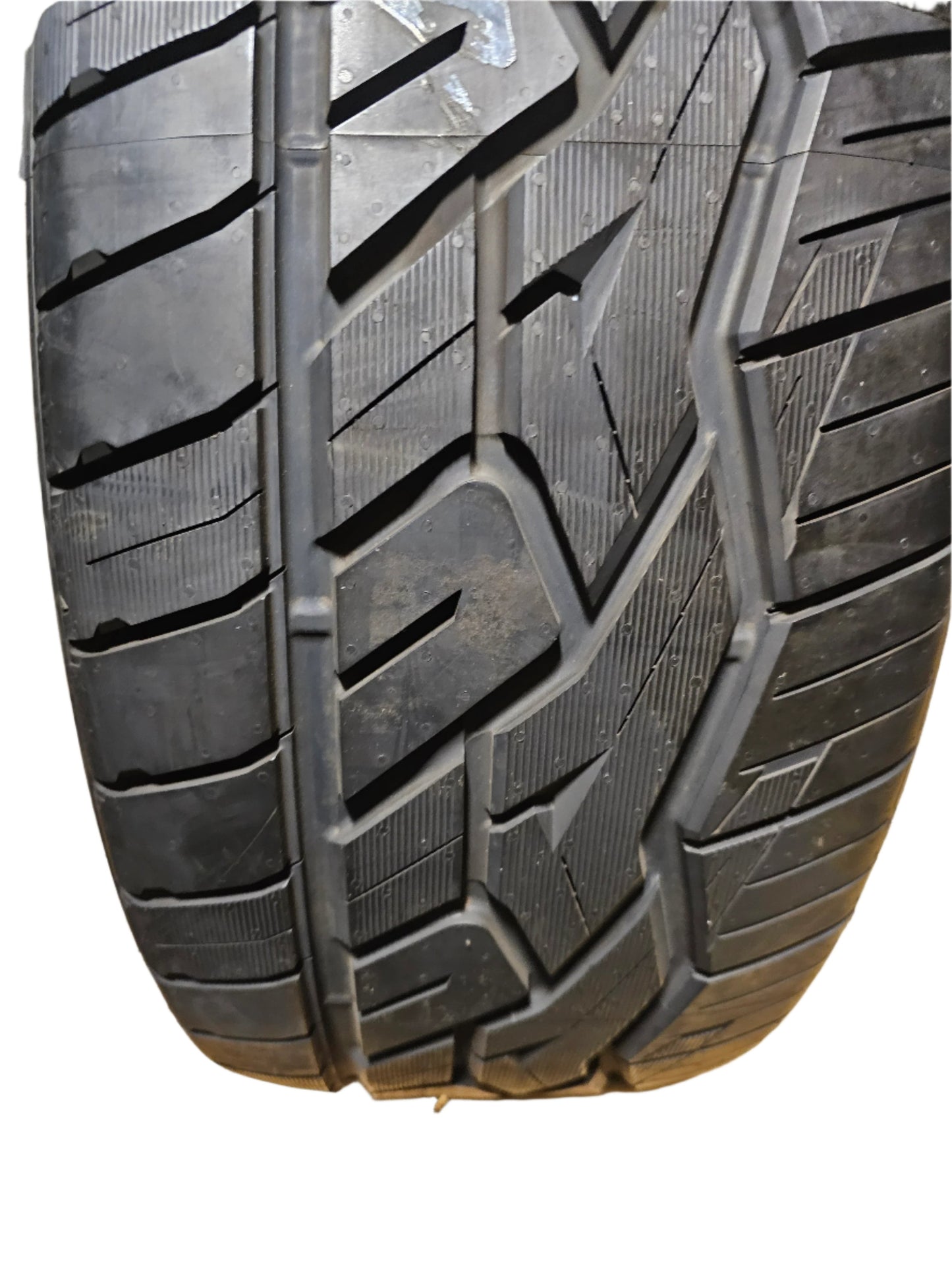 NEW OLD STOCK NITTO NT420V P 265 45 20 108V UHP TIRE 206790