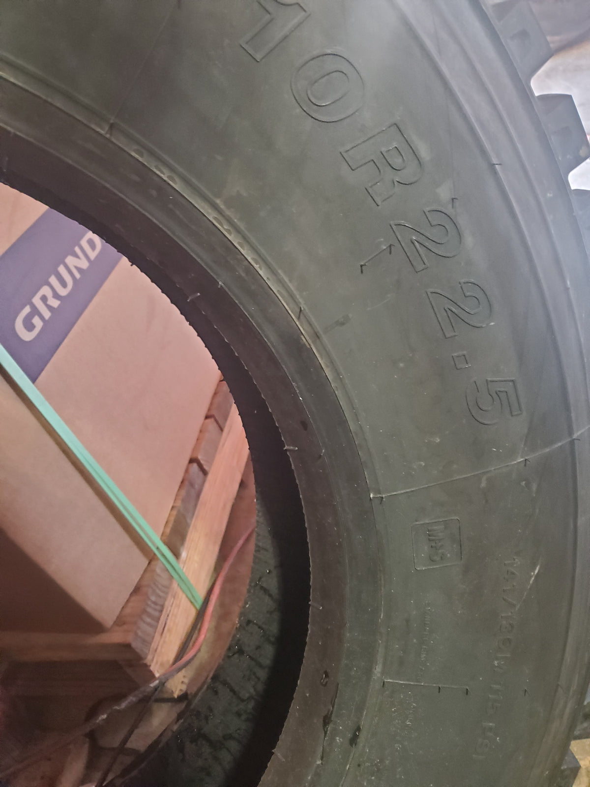 ROADX RD796 BSW LT 10 22.5 141/139M 14PLY DRIVE TIRE 5544557V
