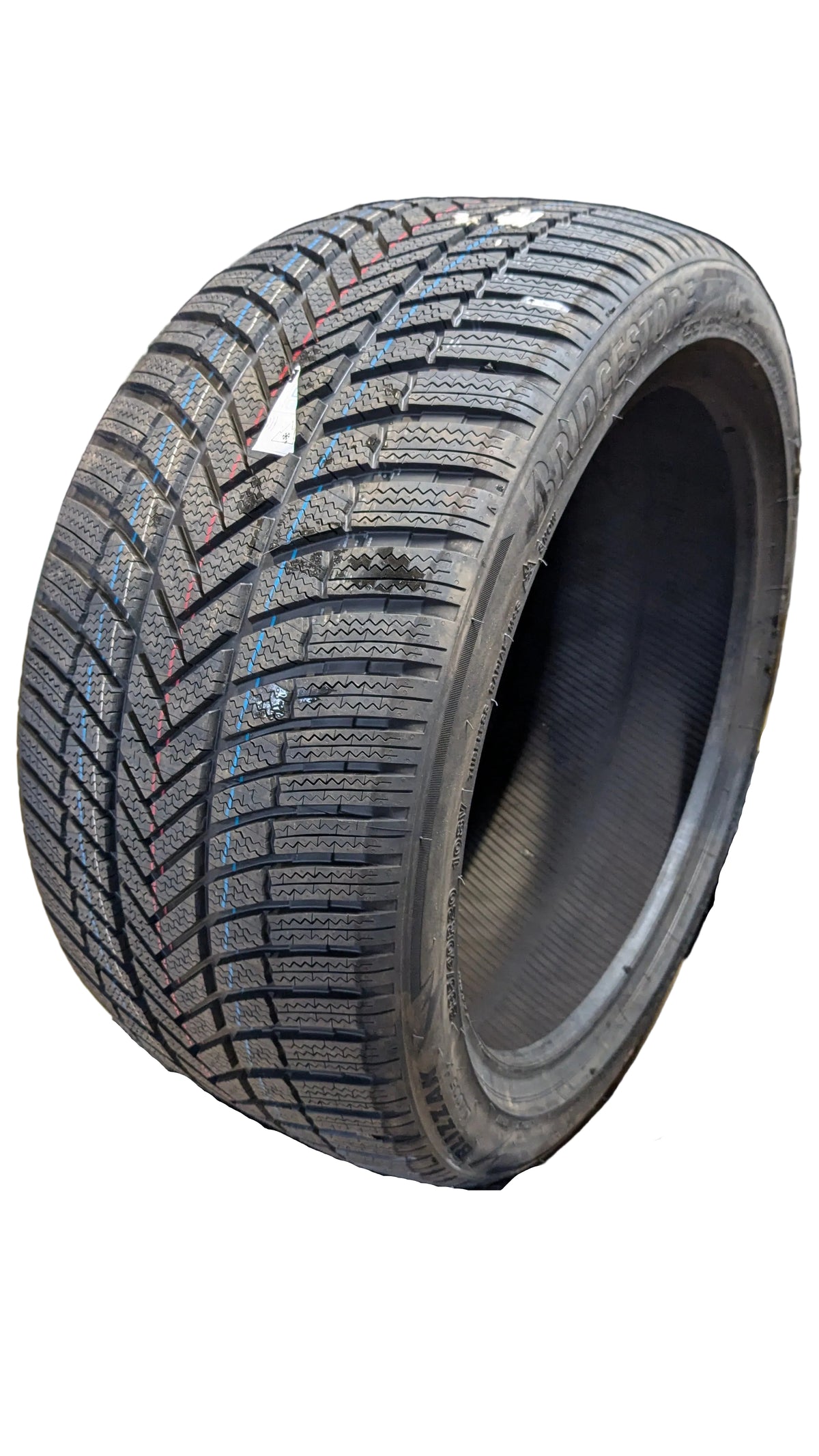 BRIDGESTONE BLIZZAK LM005 BSW P 285 40 20 108V WINTER TIRE 014399
