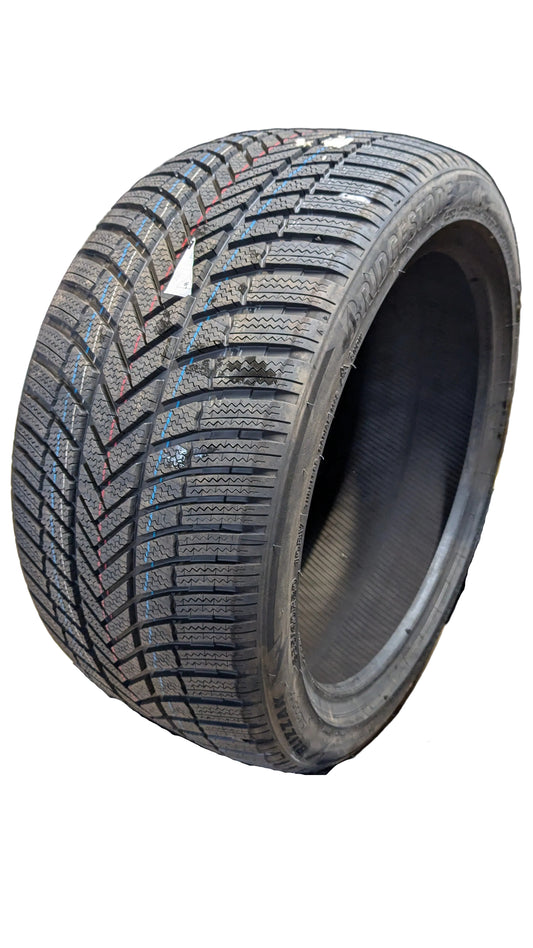 BRIDGESTONE BLIZZAK LM005 BSW P 285 40 20 108V WINTER TIRE 014399