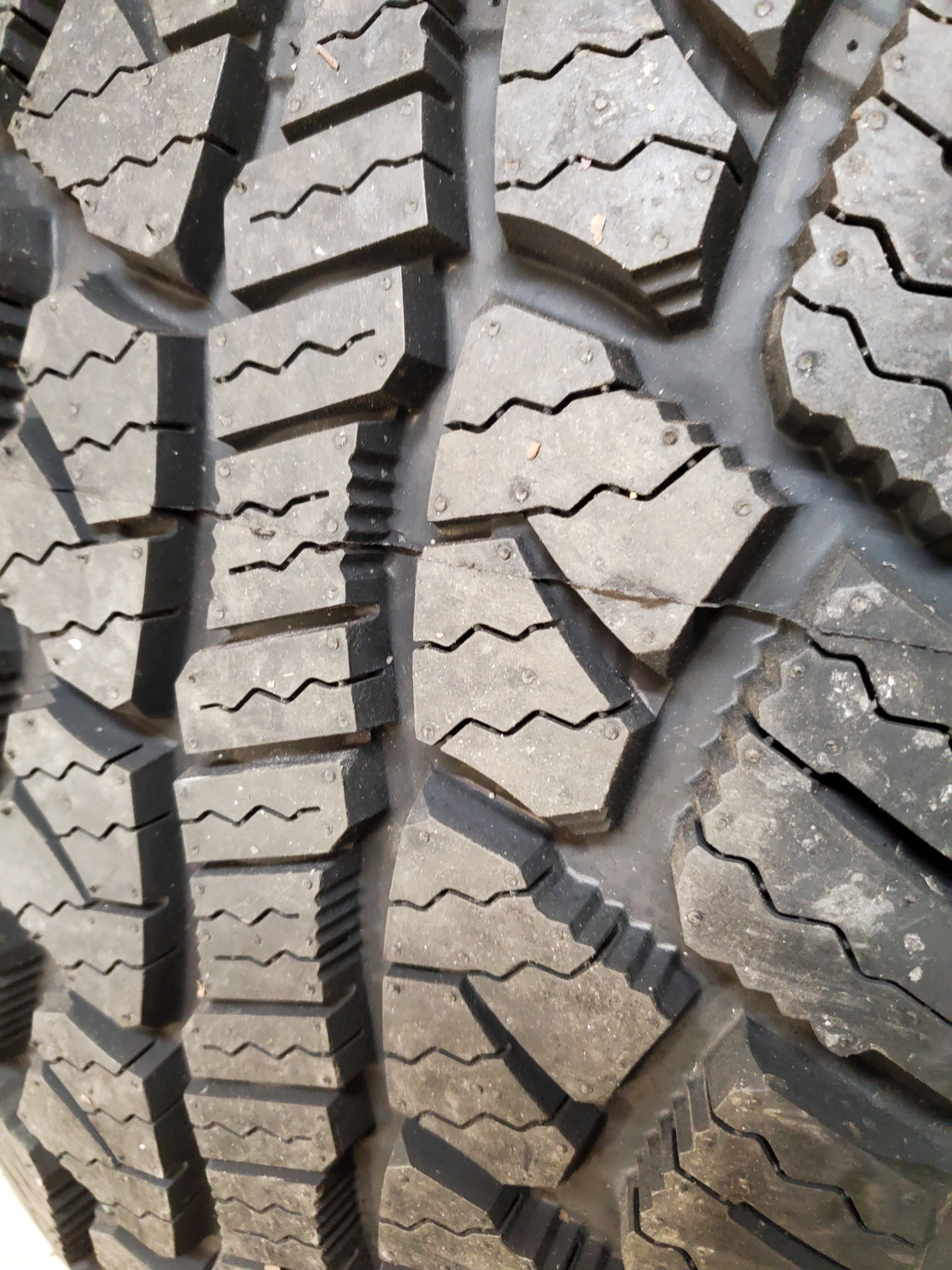 TRAVELSTAR ECOPATH A/T BSW P 275 65 18 116T ALL TERRAIN TIRE SUV021