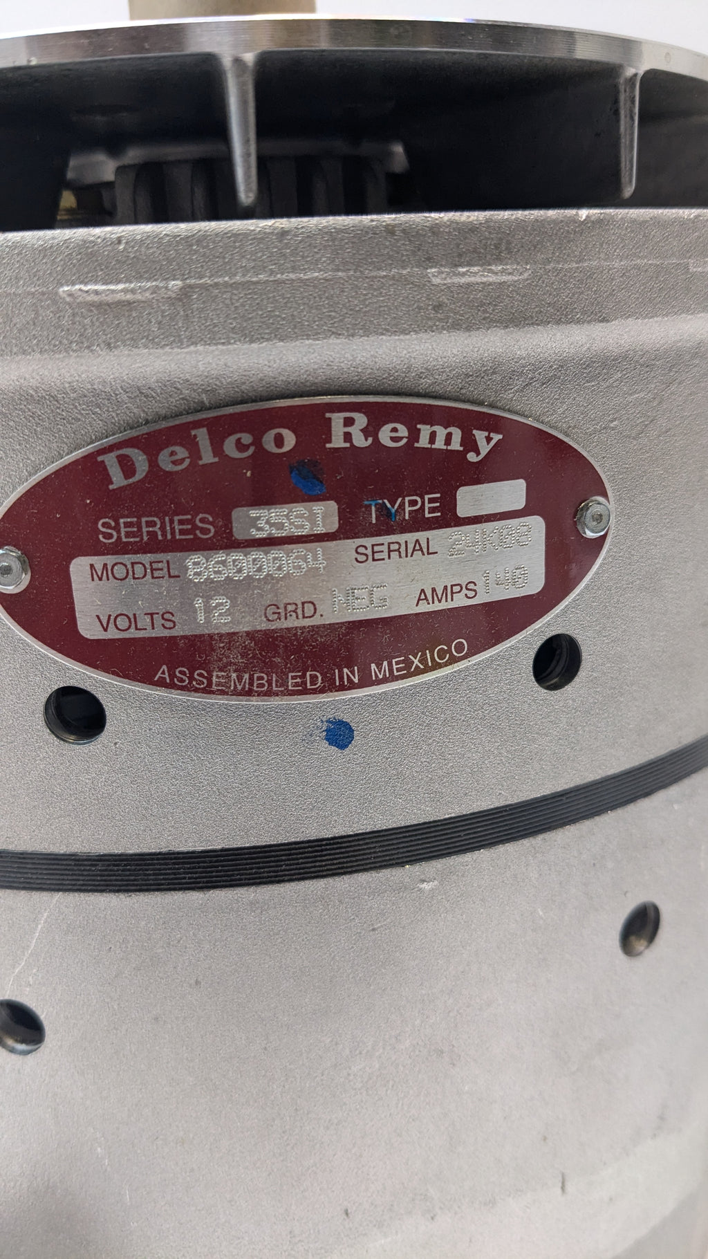 DELCO REMY ALTERNATOR 35SI MODEL 12V 140A 1/4 B+ OUTPUT TERMINAL J180 HINGE 8600064
