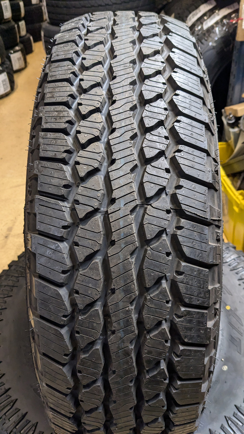4 FIRESTONE DESTINATION AT2 OWL P 255 75 17 113S ALL TERRAIN TIRE 014349