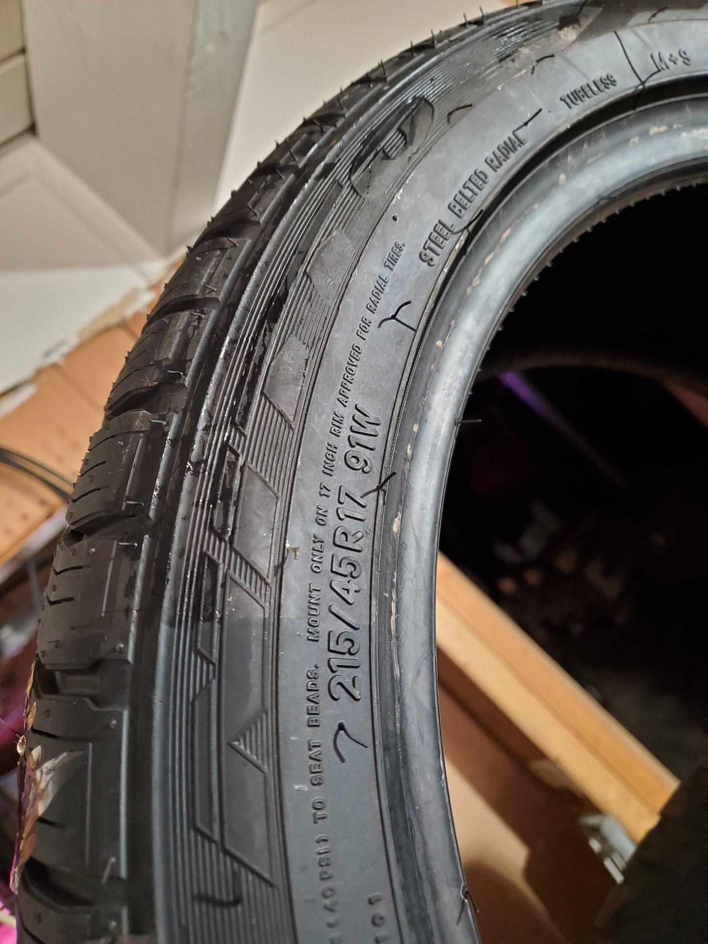 NITTO MOTIVO 365 BSW P 215 45 17 91W XL ALL SEASON TIRE 261260