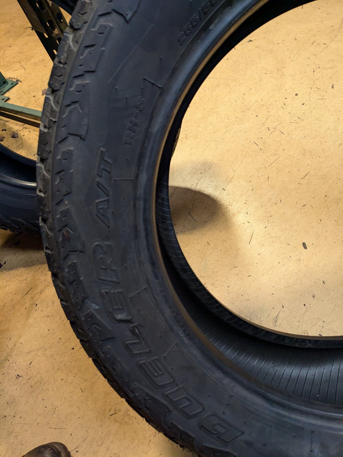 BRIDGESTONE DUELER A/T RH-S BSW P 255 55 20 107S SL ALL TERRAIN TIRE 012357