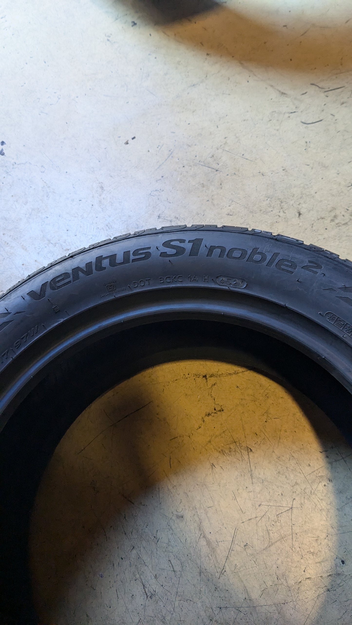 HANKOOK VENTUS S1 NOBLE2 BSW P 225 55 17 97W ALL WEATHER TIRE 1014507
