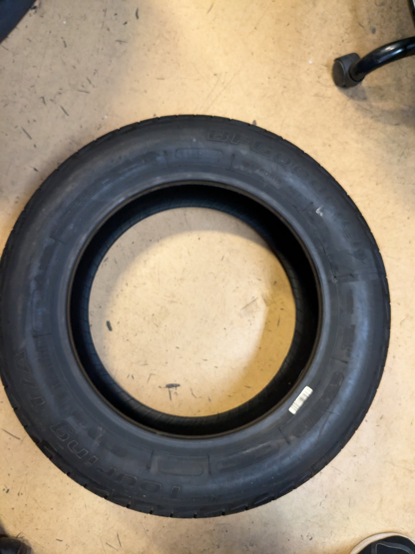 NOS BFGOODRICH TOURING T/A BSW P 195 60 15 88T ALL SEASON TIRE 34375