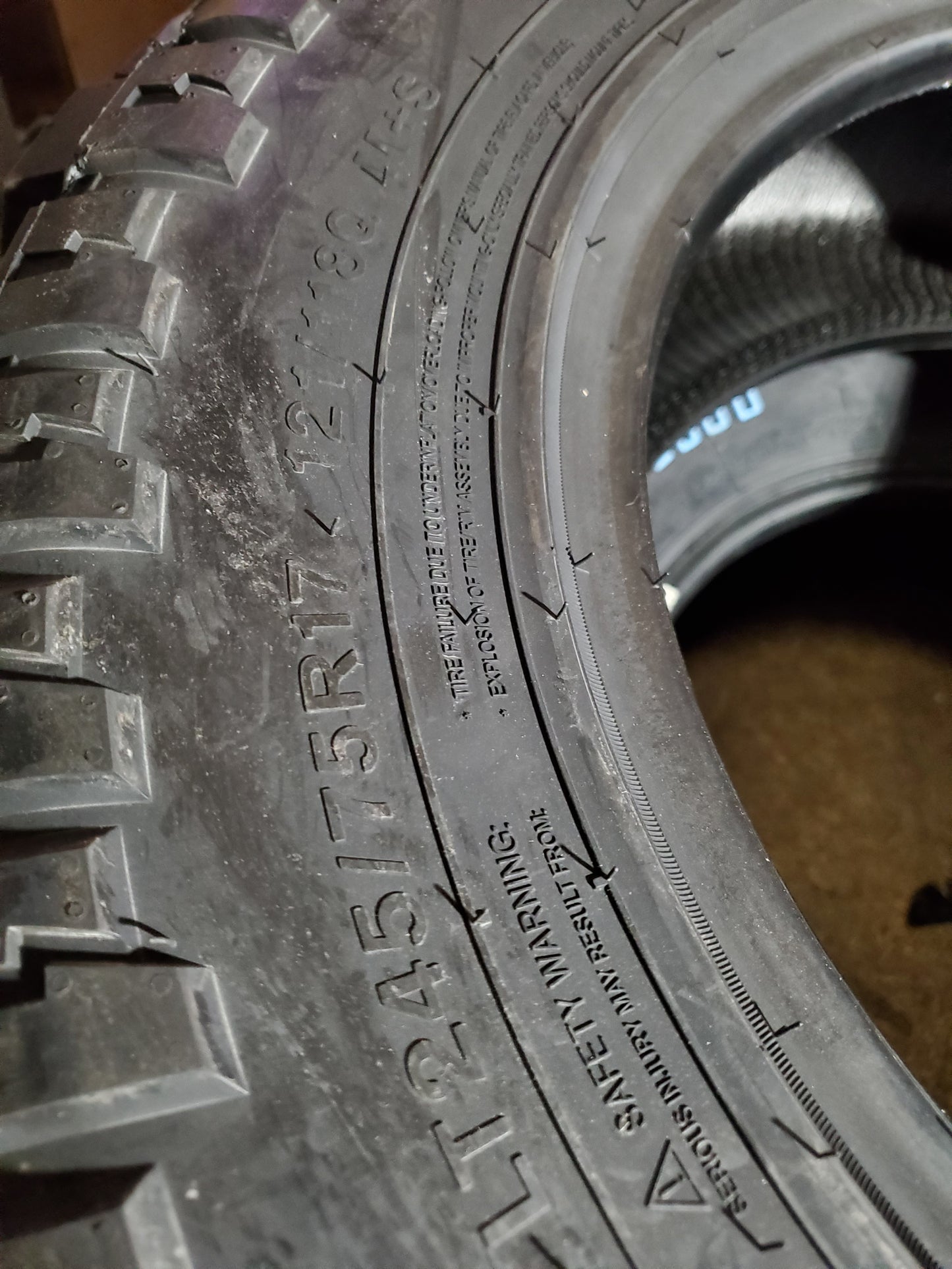 WESTLAKE RADIAL SL376 M/T BSW LT 245 75 17 121/118Q 10PLY MUD TERRAIN TIRE 22275515