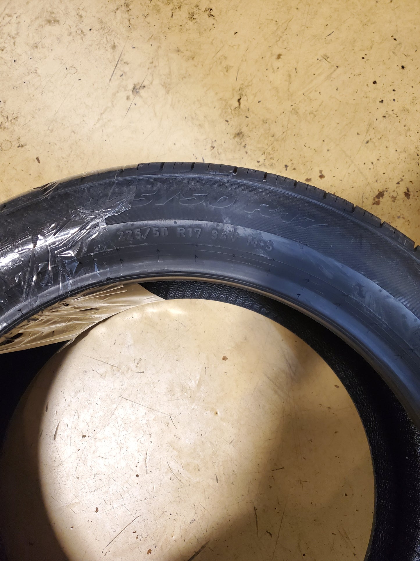 PIRELLI P4 PERSIST AS PLUS BSW P 225 50 17 94V ALL SEASON TIRE 4077600
