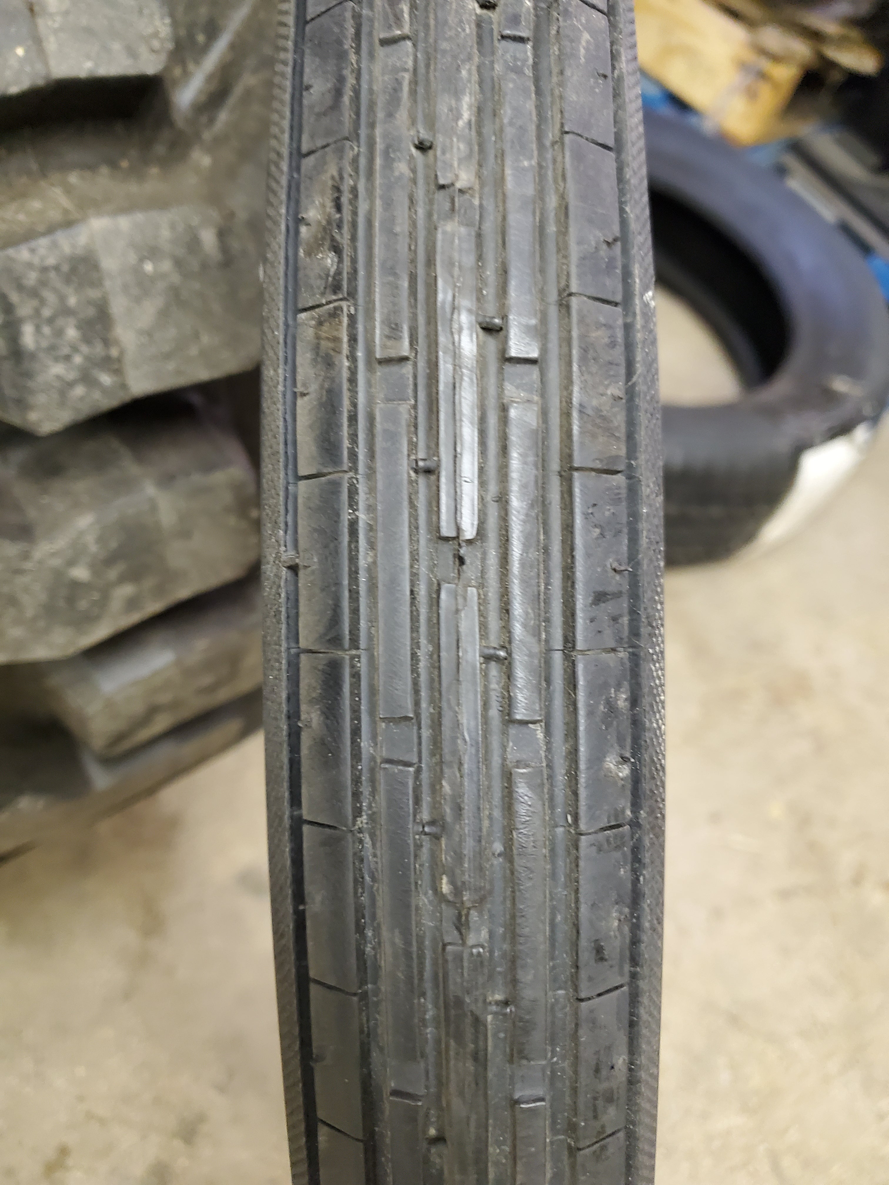 AVON SPEEDMASTER MK II BSW M 3 21 57S 4PLY FRONT MOTORCYCLE TIRE 638138