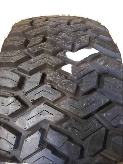 FURY COUNTRY HUNTER R/T BSW LT 33 12.50 17 121Q 12PLY TIRE RTF33125017A