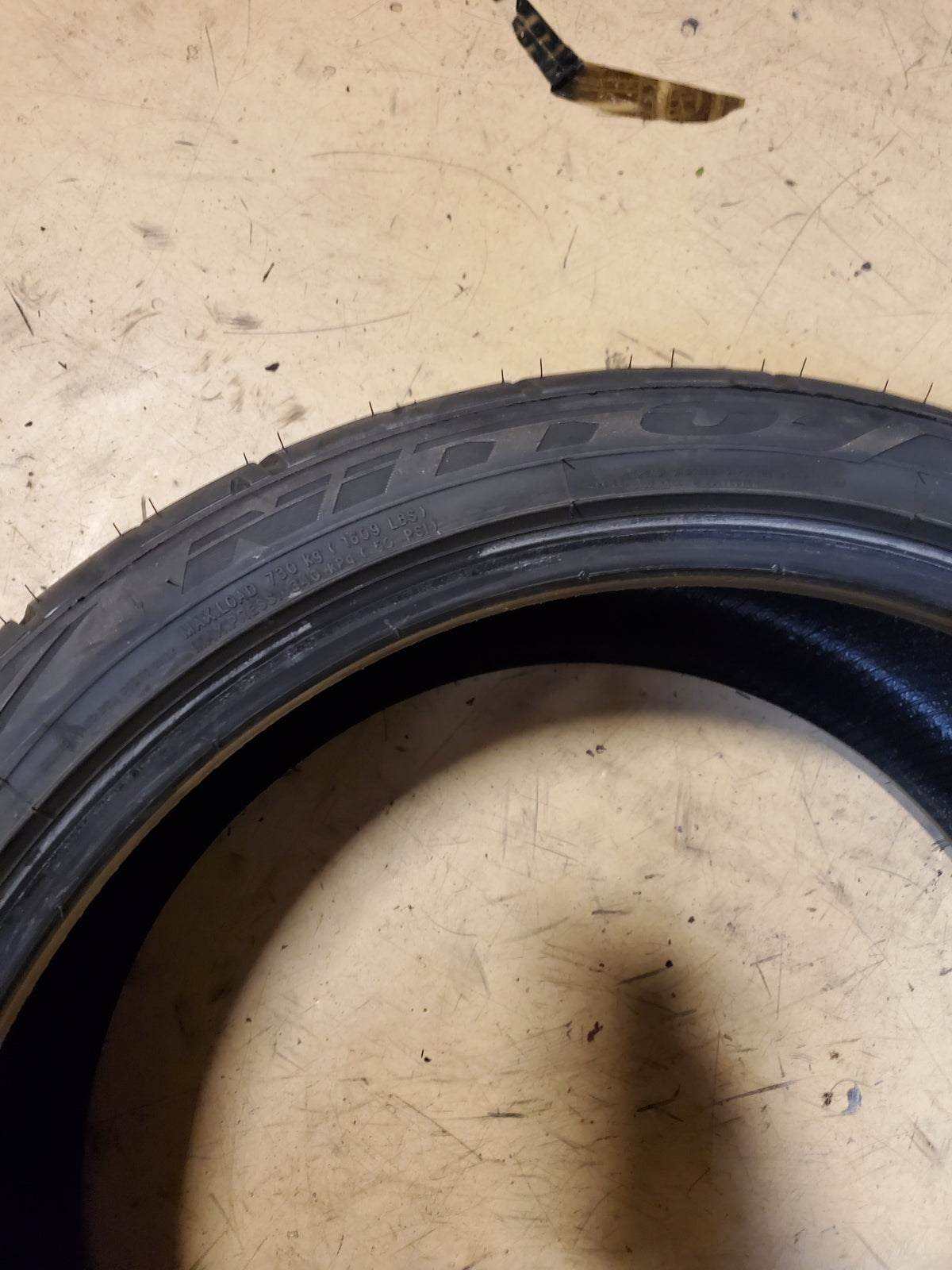 NITTO NT555 G2 BSW P 255 35 20 97W XL UHP TIRE 211010