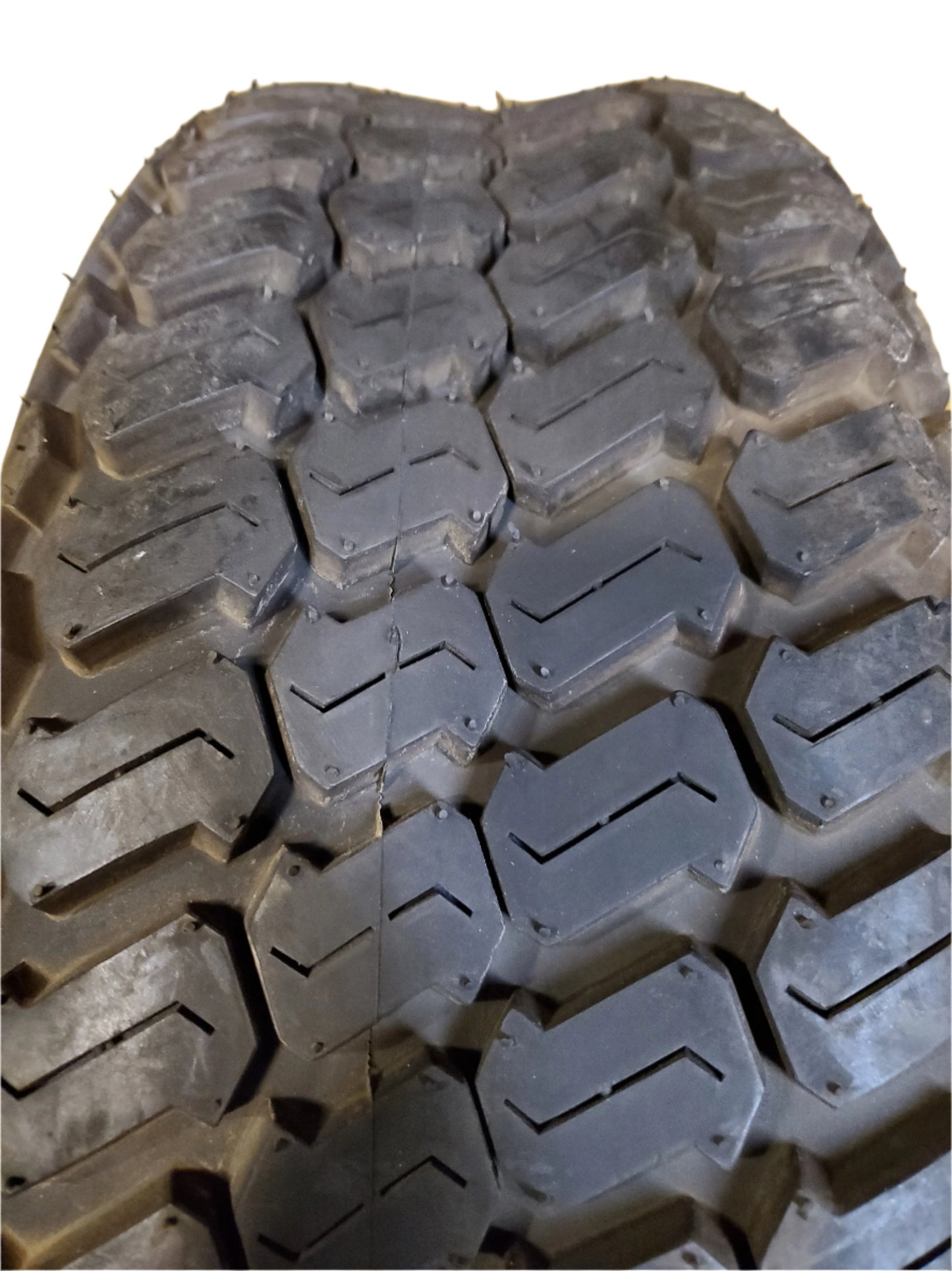 NOS CARLISLE MULTI-TRAC C/S BSW 25 9 12 95A4 4PLY LAWN TIRE 574368