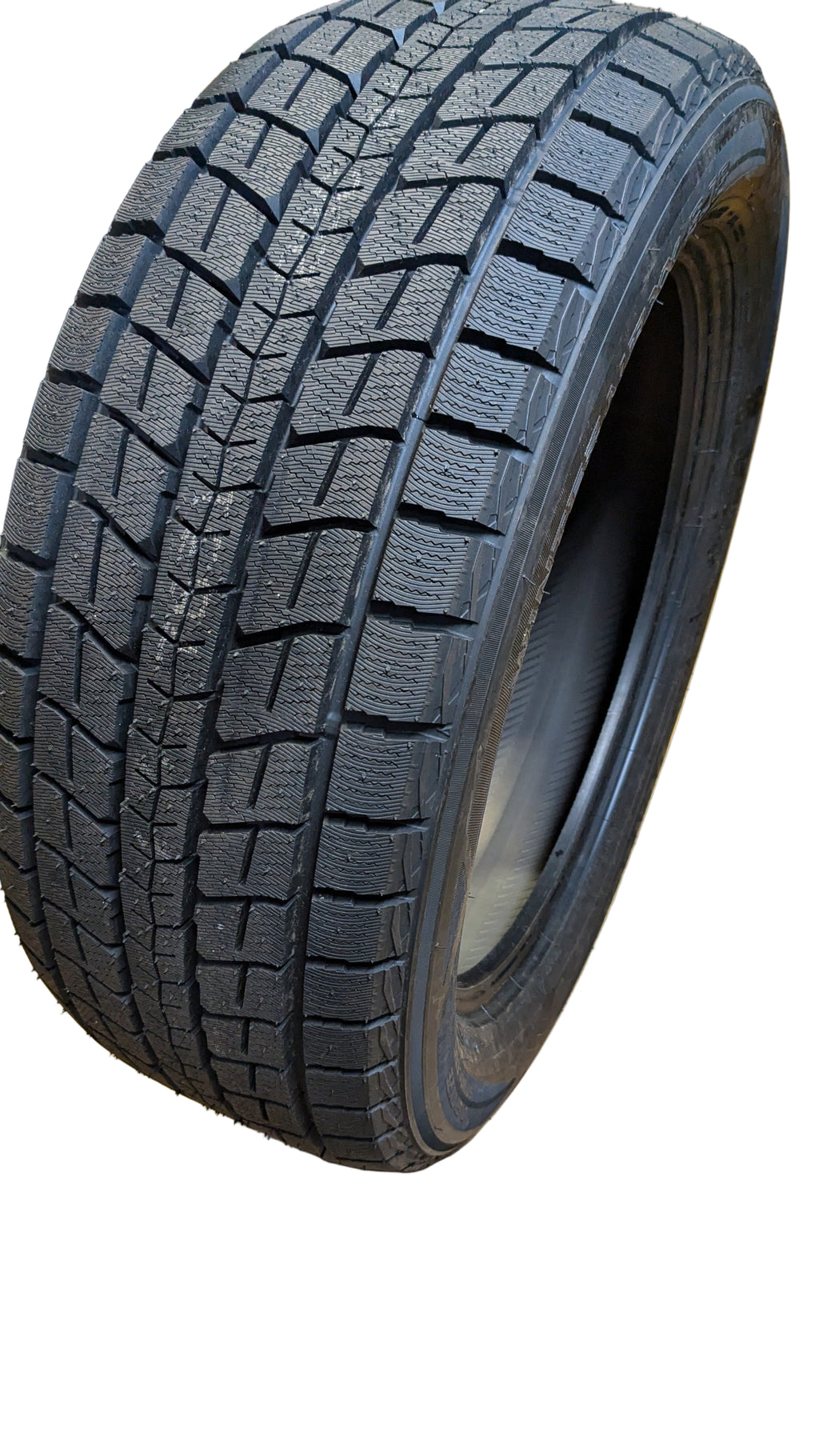 DUNLOP WINTER MAXX SJ8 BSW P 265 50 20 107R WINTER TIRE 290124130