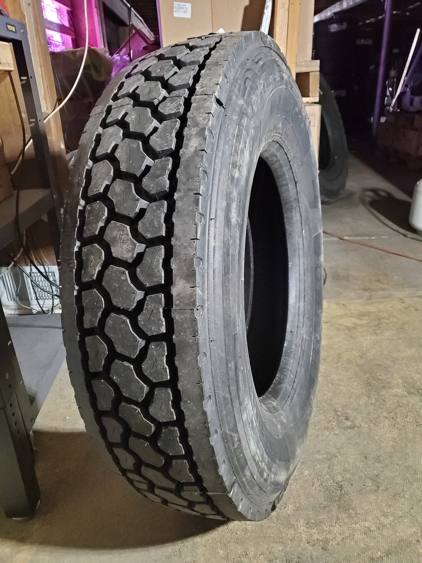 MASTERTRACK MTRAC CSD BSW LT 295 75 22.5 144/141L 14PLY COMMERCIAL TIRE 1307011