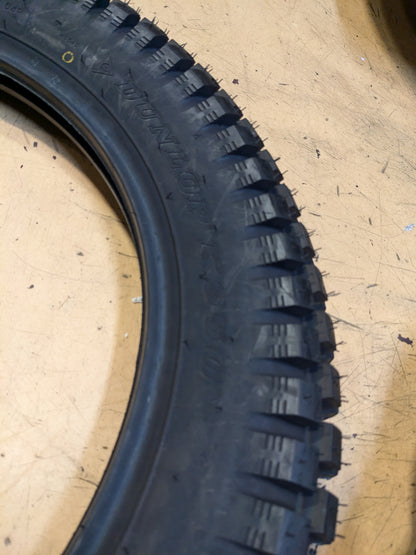 DUNLOP K950 BSW 4.00 18 4PR 64P REAR MOTORCYCLE TIRE 45112401
