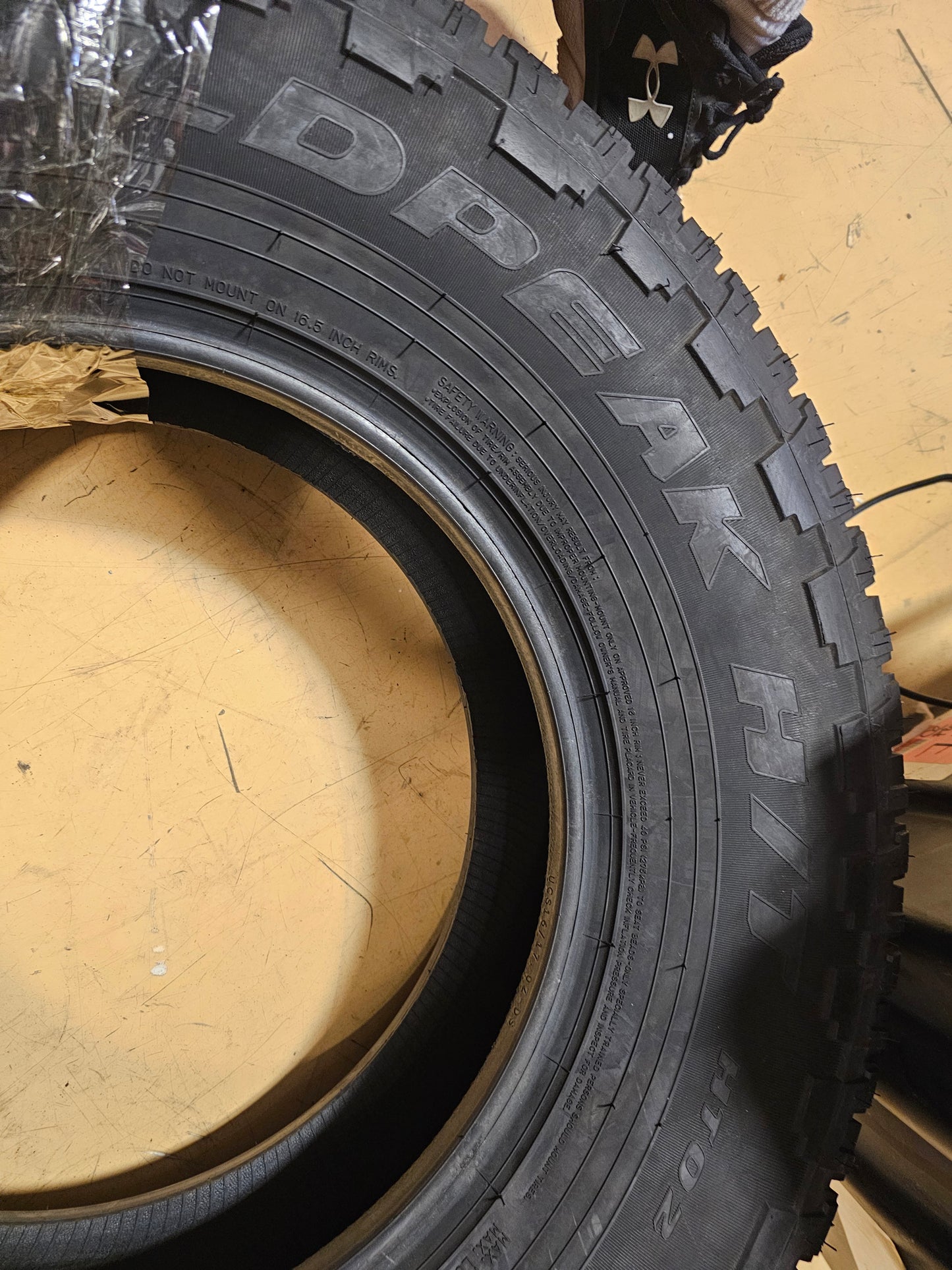 2 FALKEN WILDPEAK HT02 BSW P 265 70 16 112T HIGHWAY TERRAIN TIRES 28824606