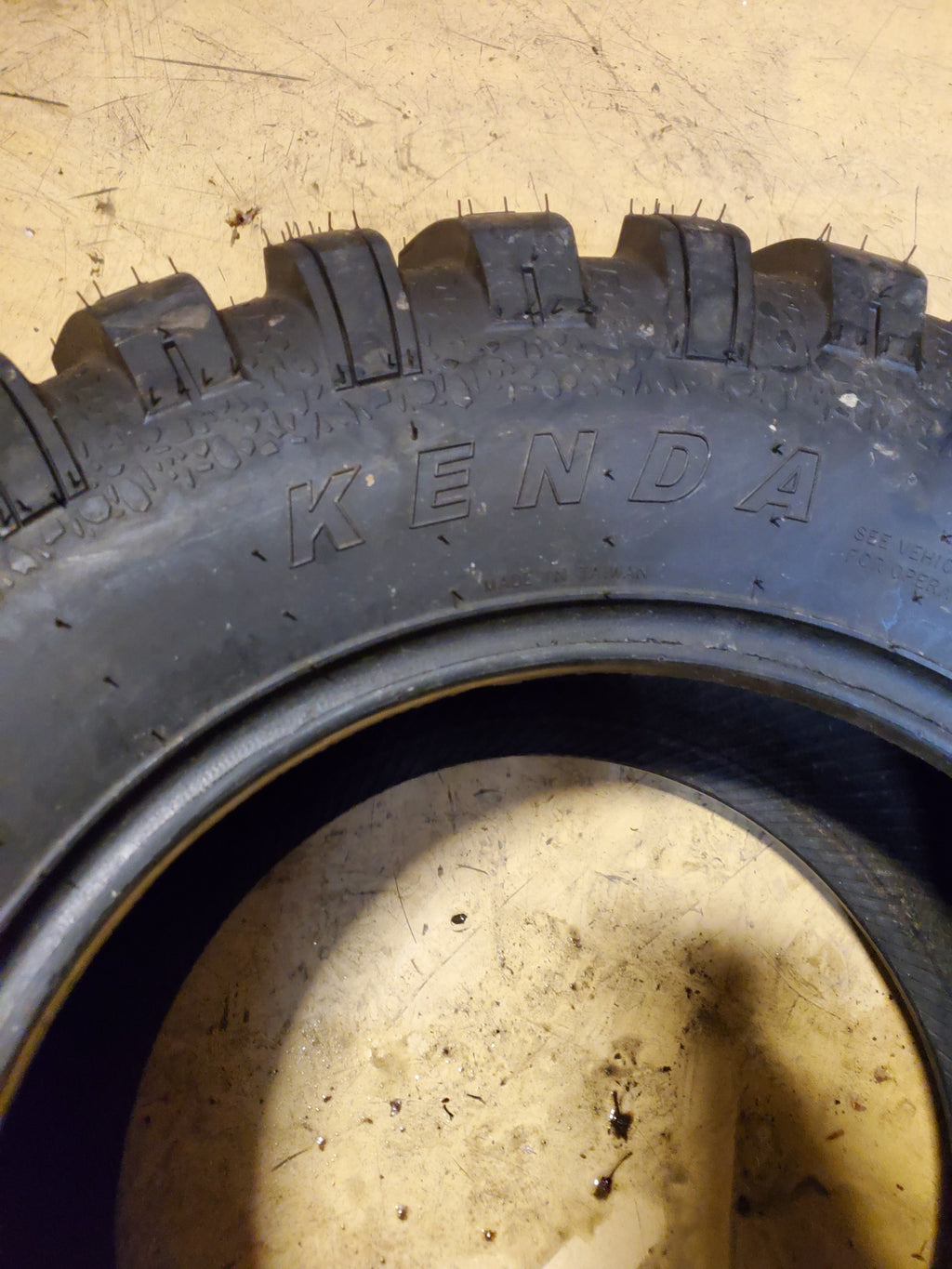 NOS KENDA MASTODON HT K3201 BSW 28 10 14 8PLY ATV/UTV TIRE 0832011402D1