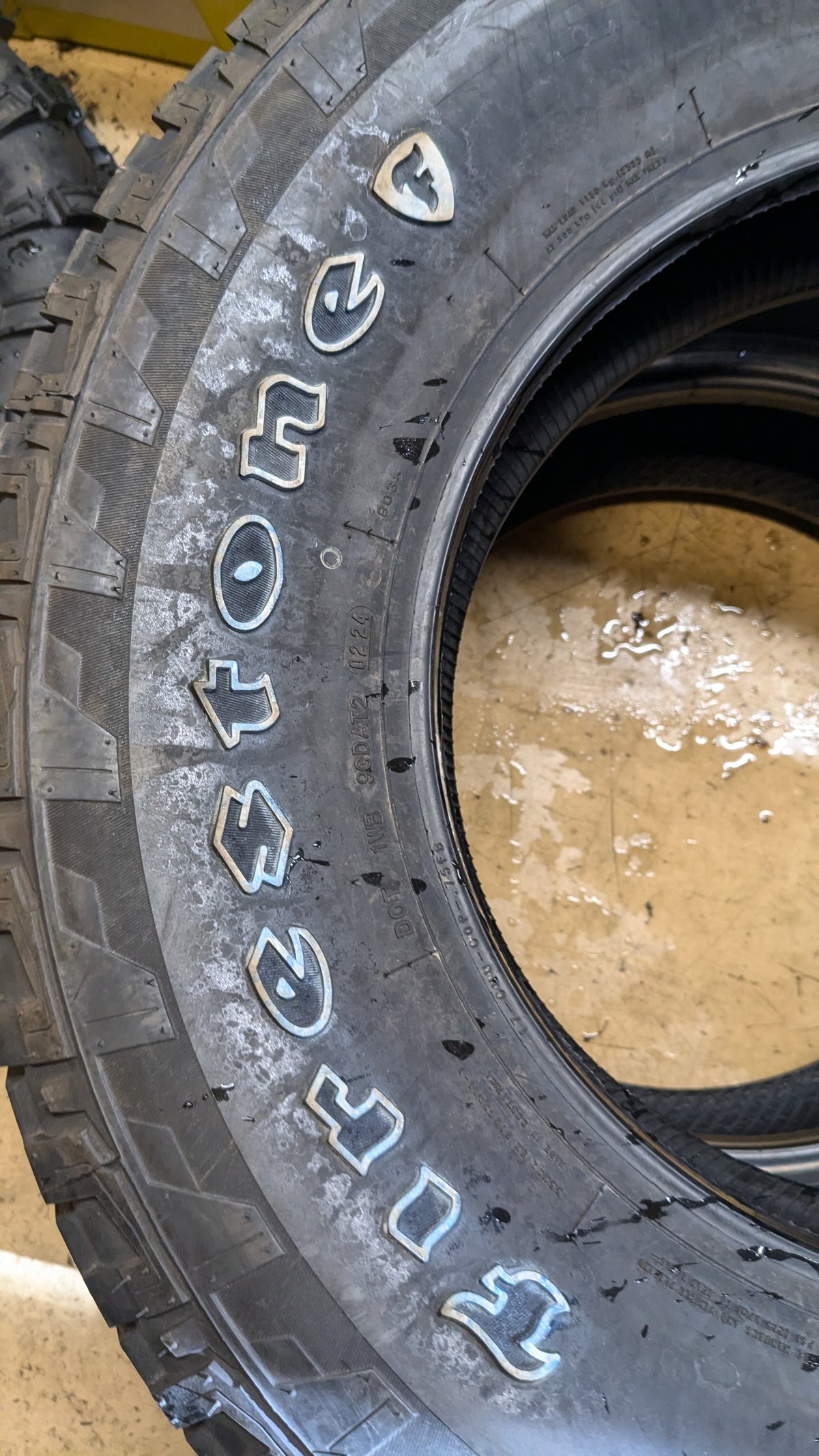 4 FIRESTONE DESTINATION AT2 OWL P 255 75 17 113S ALL TERRAIN TIRE 014349