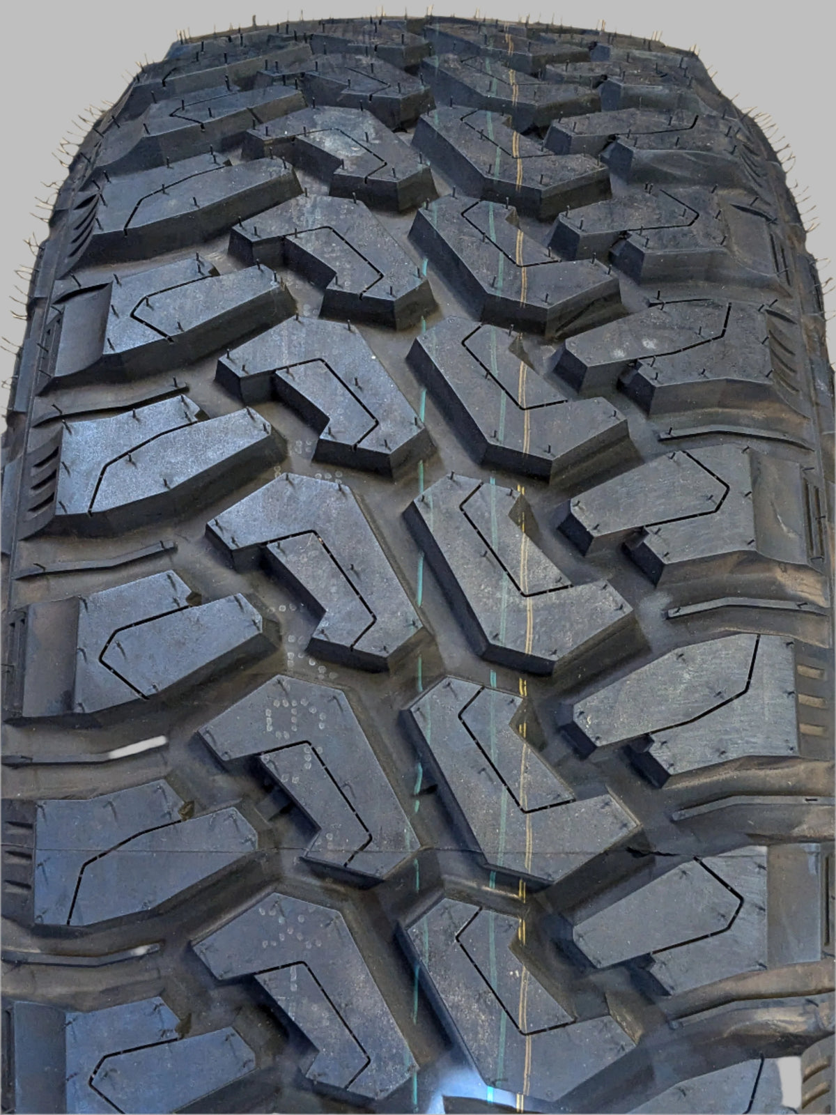 CENTENNIAL DIRT COMMANDER BSW LT 33 12.50 22 114Q LRF 12 PLY MUD TERRAIN TCD1523575C