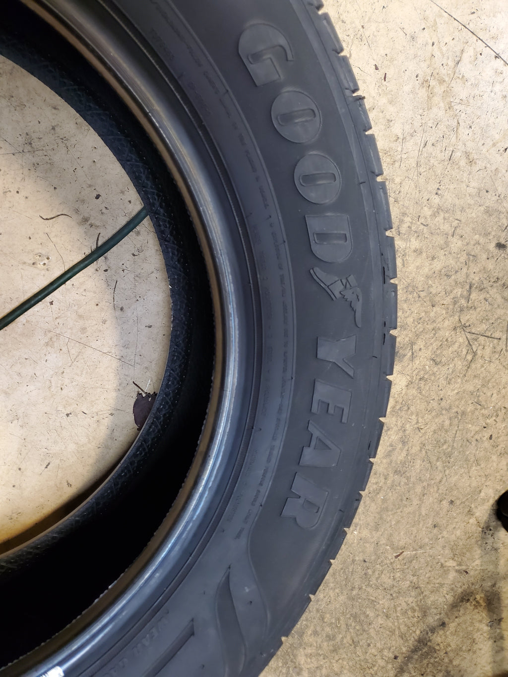 GOODYEAR ASSURANCE MAXLIFE BSW P 235 60 18 103V ALL SEASON TIRE 110934545