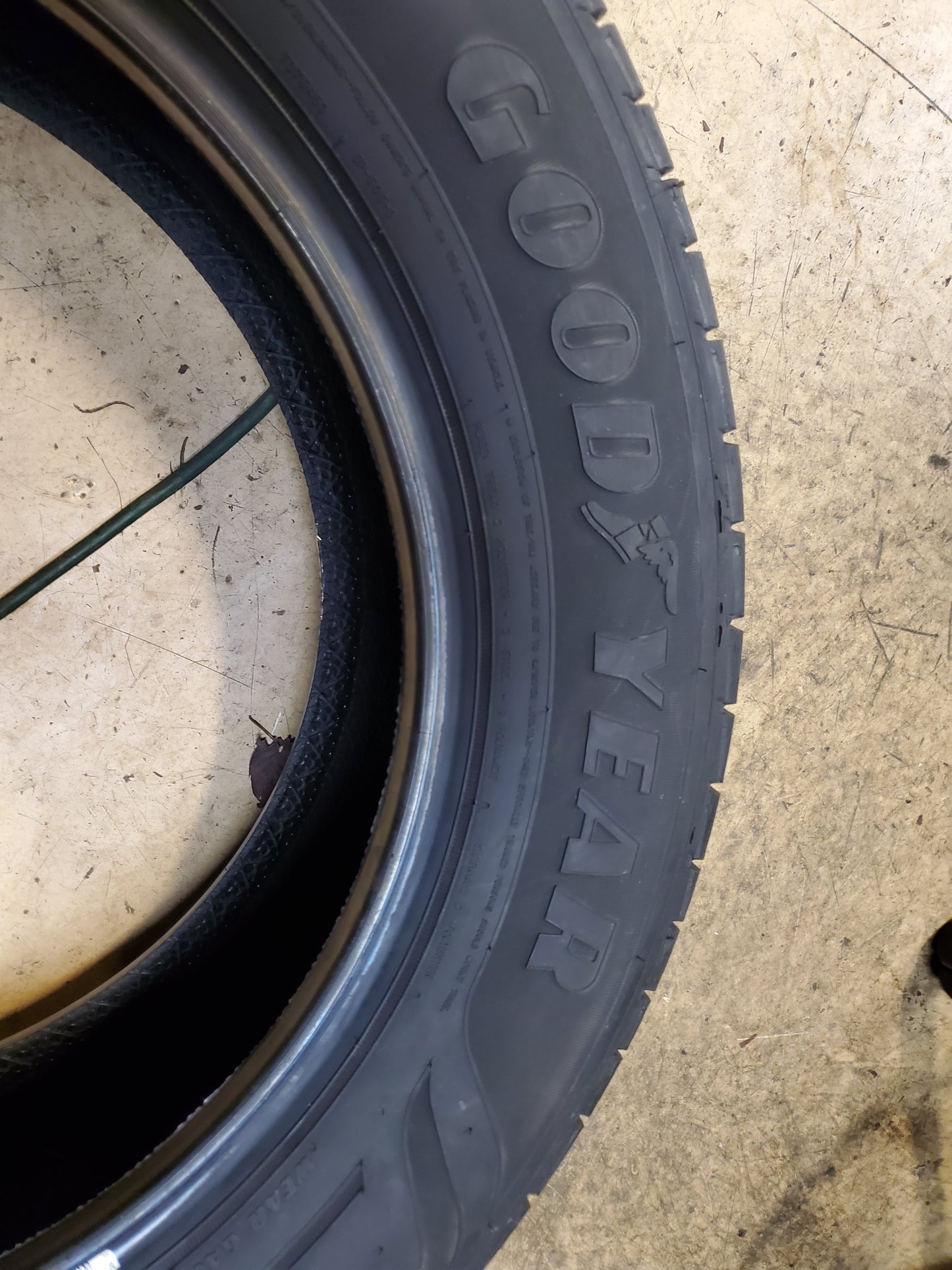 GOODYEAR ASSURANCE MAXLIFE BSW P 235 60 18 103V ALL SEASON TIRE 110934545