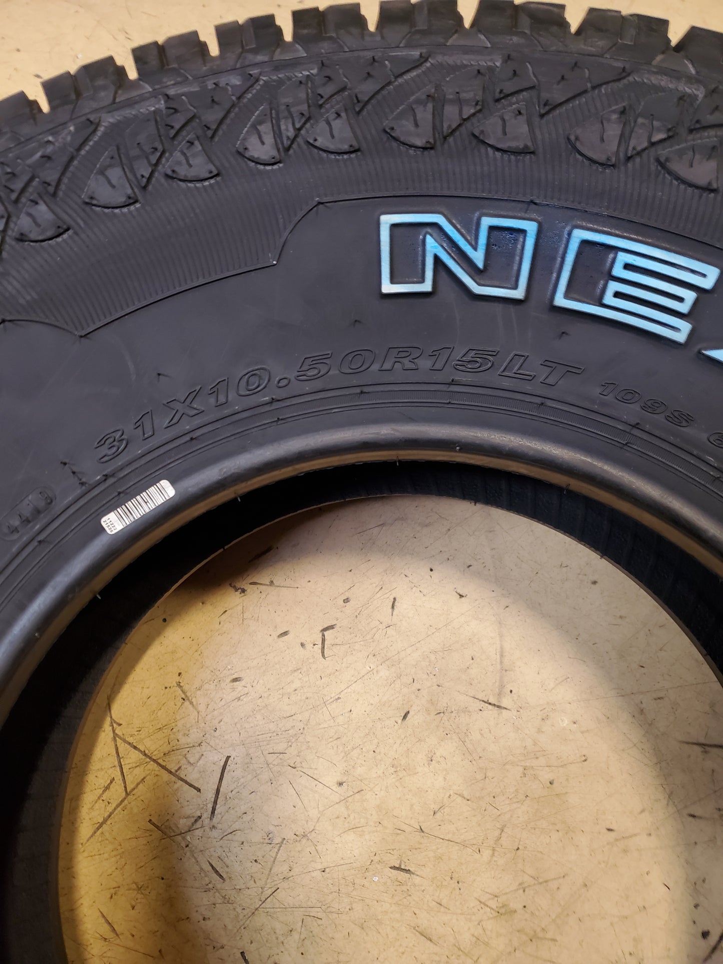 NOS NEXEN ROADIAN A/T PRO RA8 OWL LT 31 10.50 15 109S 6PLY TIRE 12750NXK