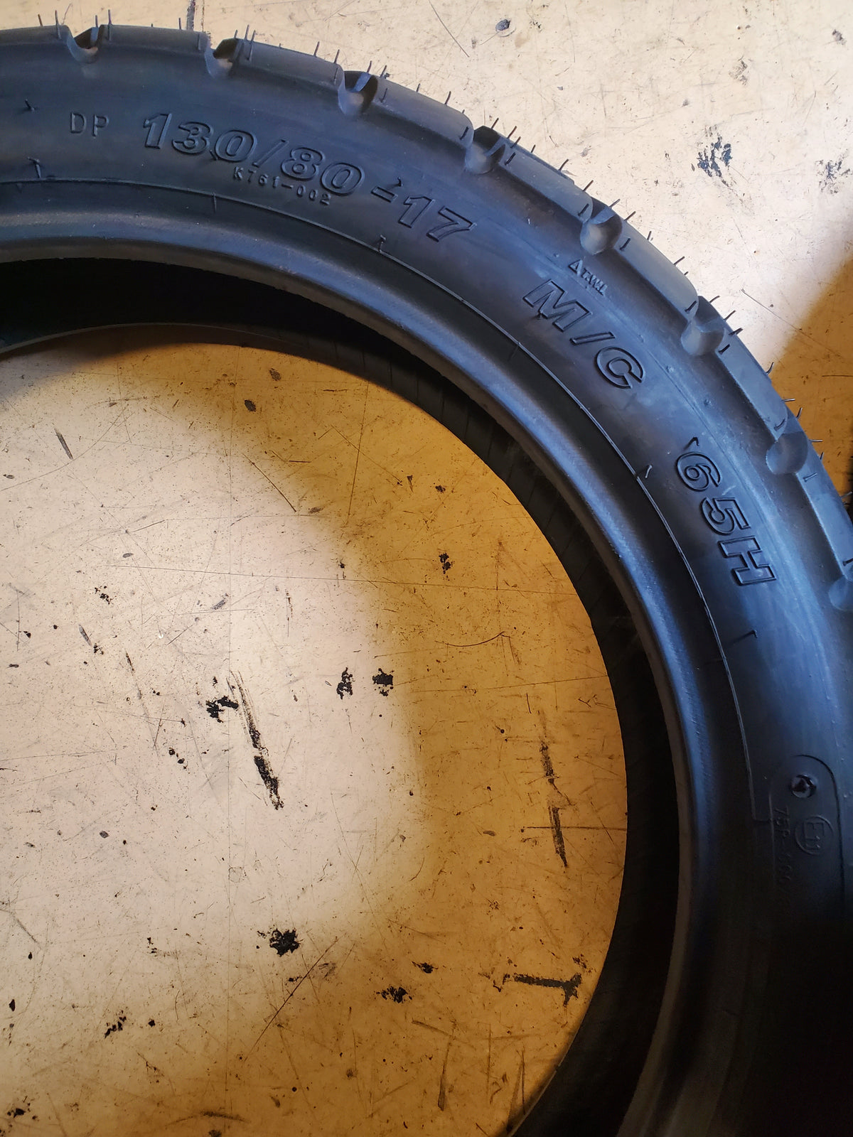 KENDA K761 BSW 130 80 17 65H REAR MOTORCYCLE TIRE 817911