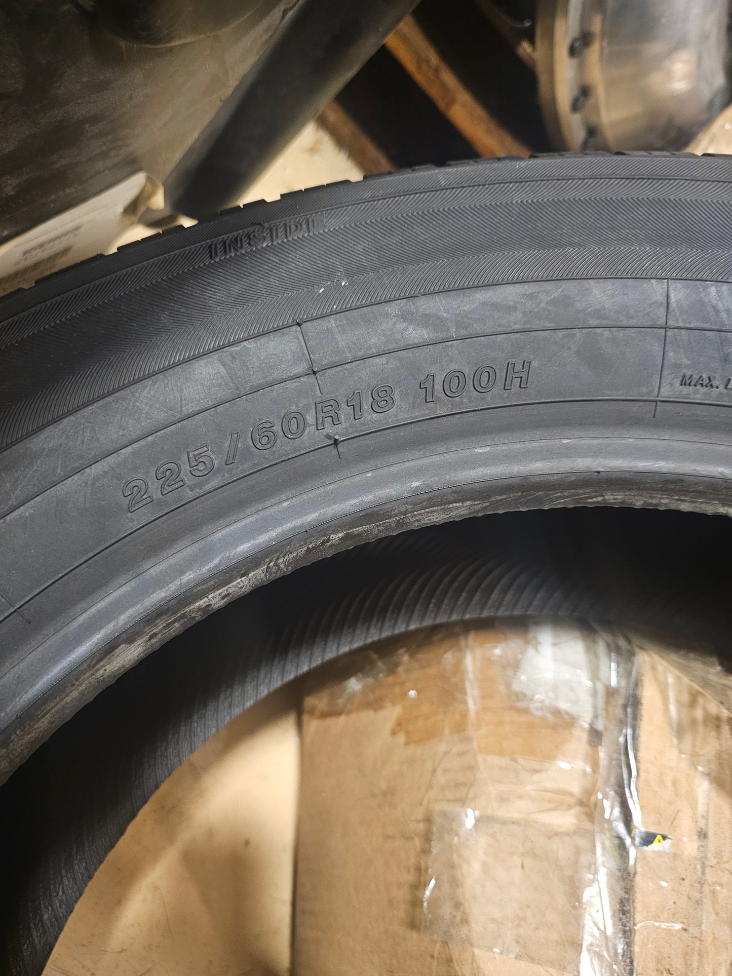 2 YOKOHAMA YK740 GTX  P 225 60 18 100H SL ALL SEASON TIRES  110174055