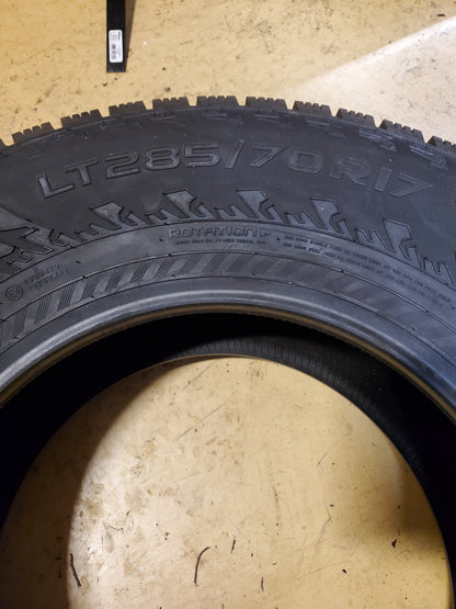 NOKIAN HAKKAPELIITTA LT3 STUDDED LT 285 70 17 121/118Q 8PLY WINTER TIRE TS32401