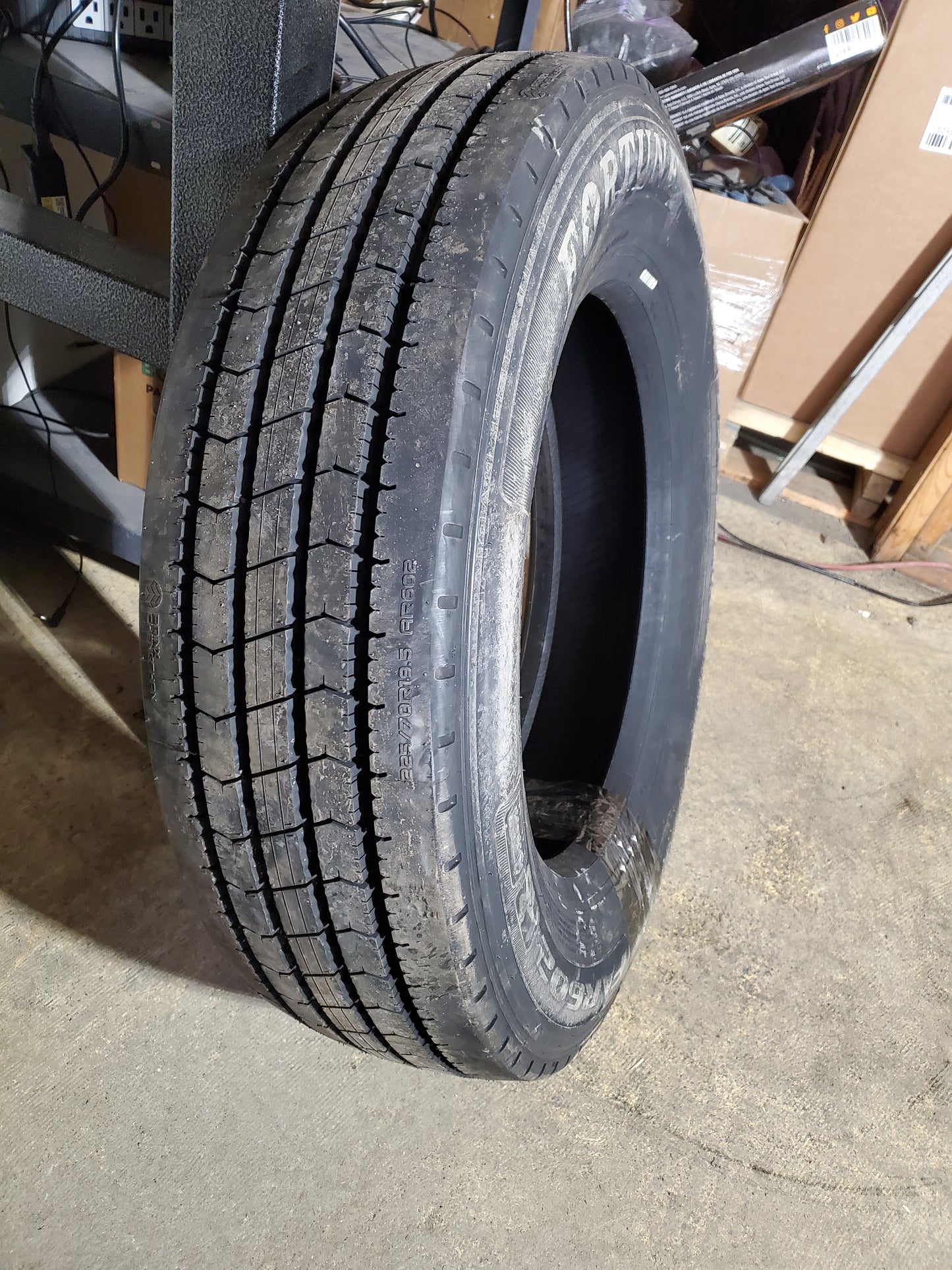 FORTUNE FAR602 BSW LT 225 70 19.5 128/126L 14PLY ALL POSITION TIRE 2511030602