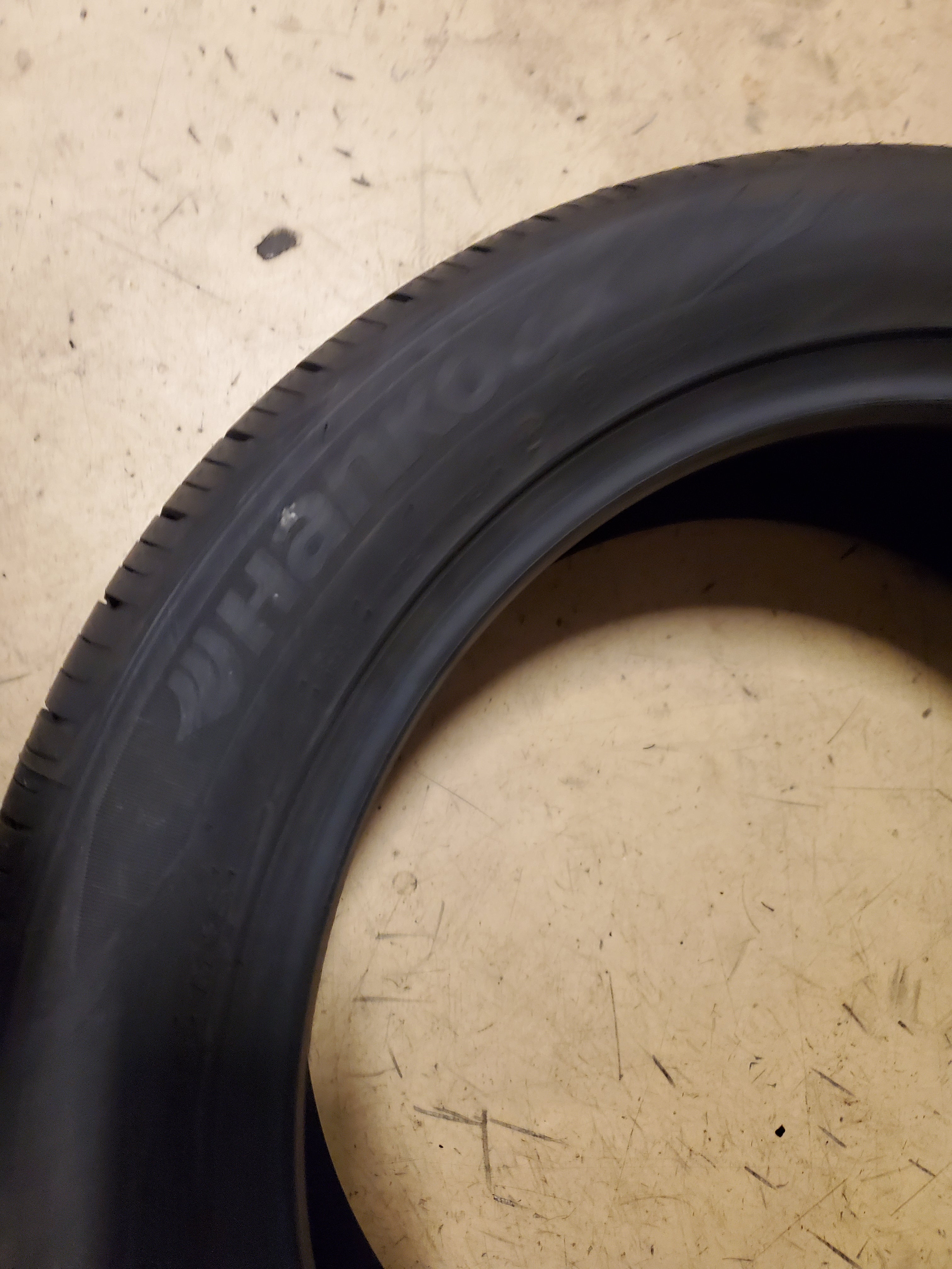 HANKOOK DYNAPRO HP2 BSW P 235 50 19 99V ALL SEASON TIRE 1015269
