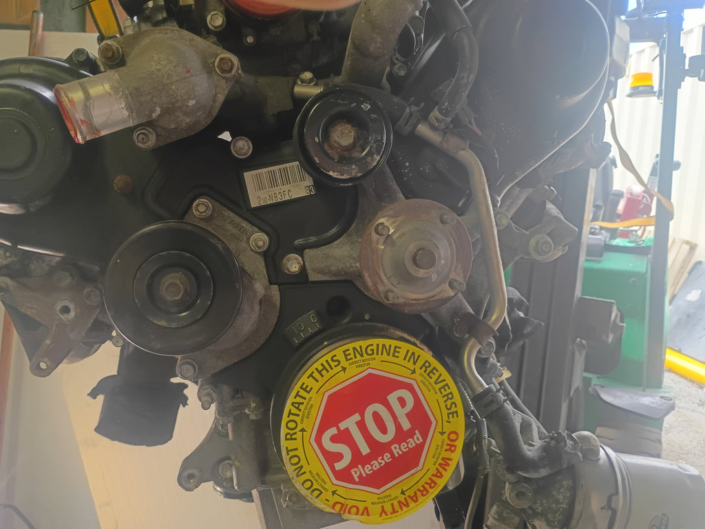 USED GENUINE ENGINE MOTOR 01-04 TOYOTA 4.7L V8 2UZ-N83FC