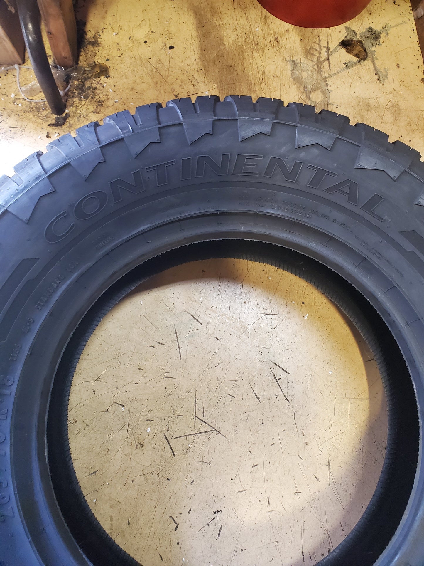 CONTINENTAL TERRAIN CONTACT A/T OWL P 265 70 18 116S ALL TERRAIN TIRE 15506900000